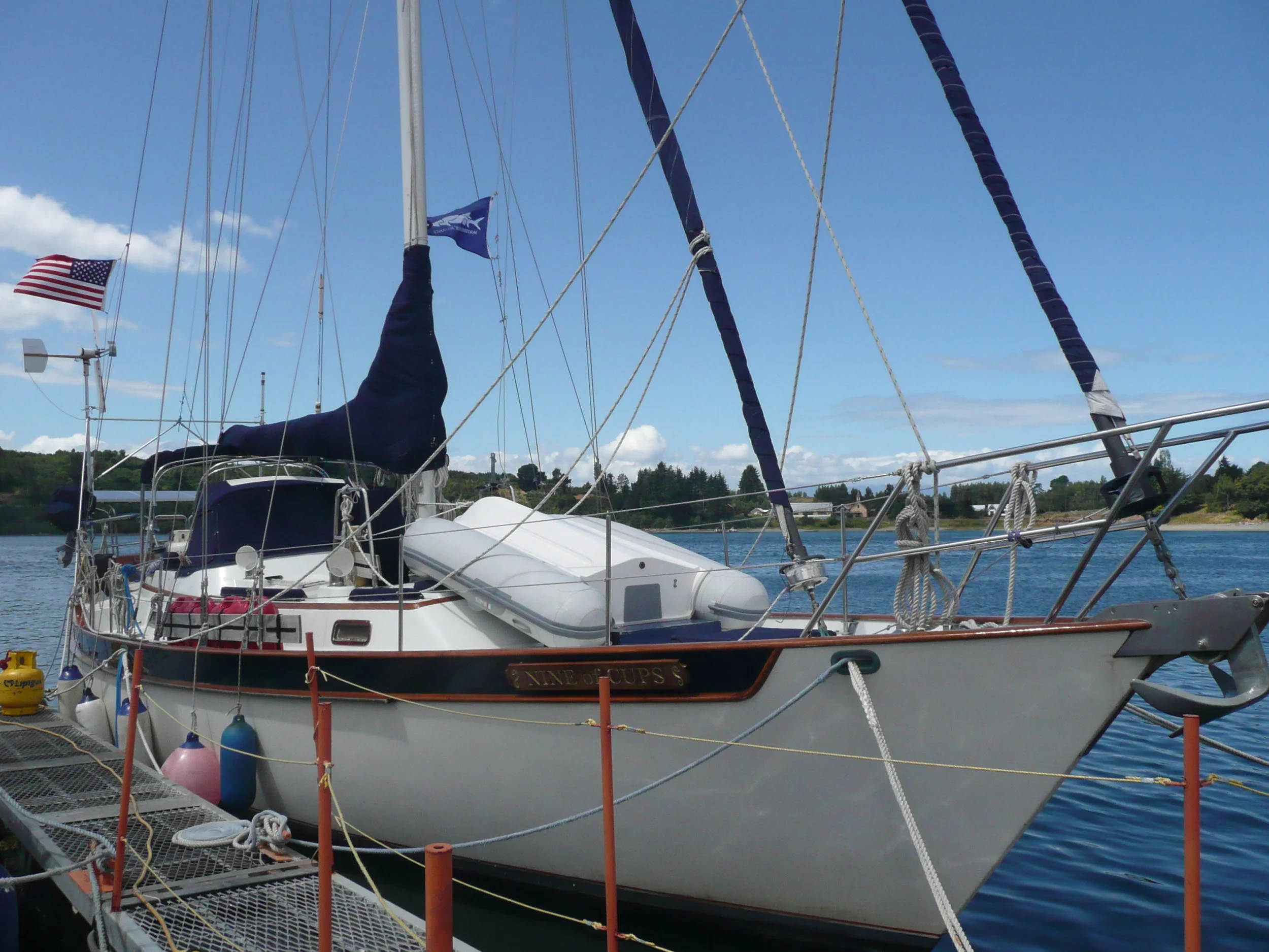 A very long passage from Ecuador to Chile ... on the dock in Puerto Montt ... at last!