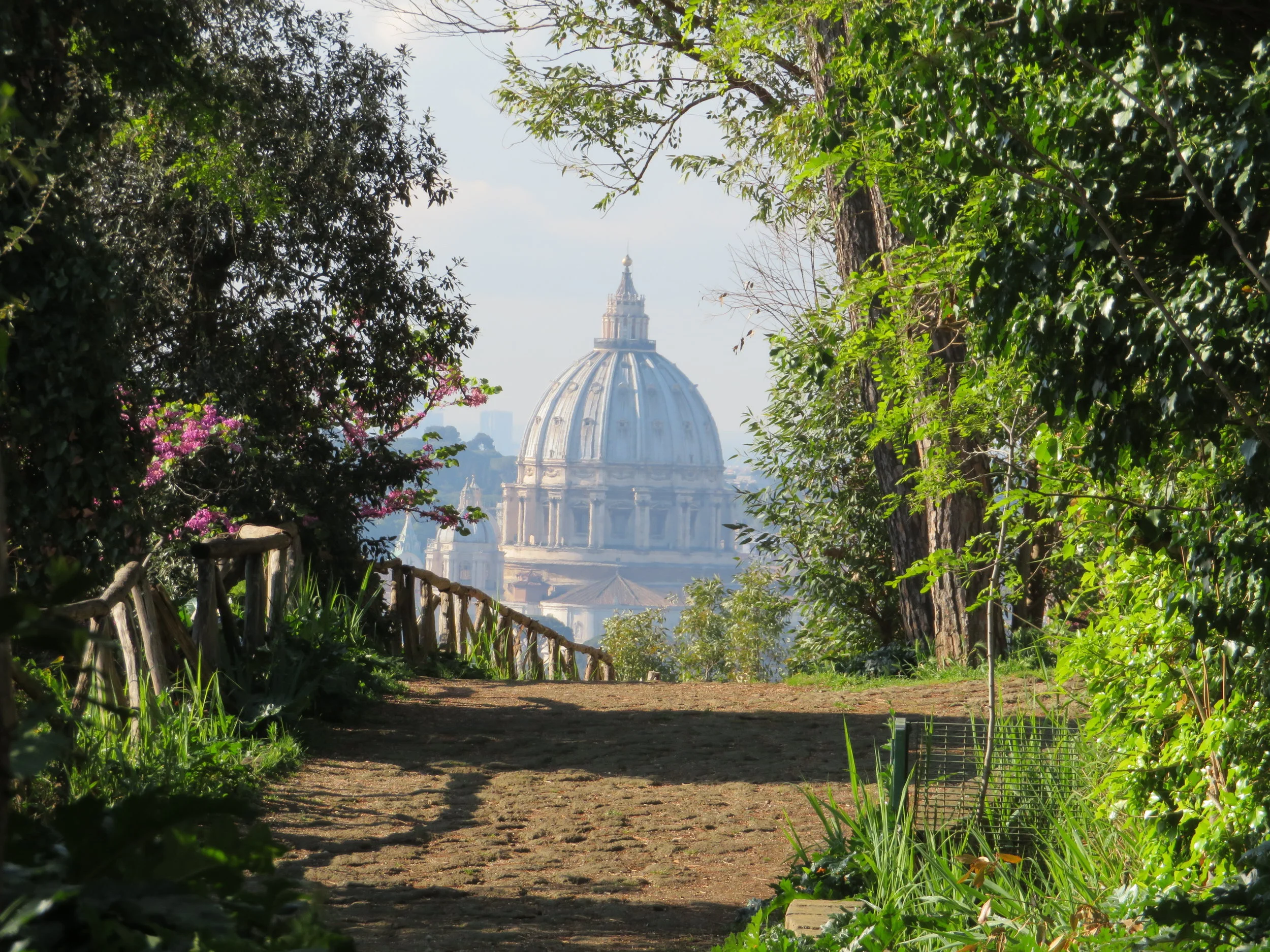 Rome-to-Isola_st peters again.JPG