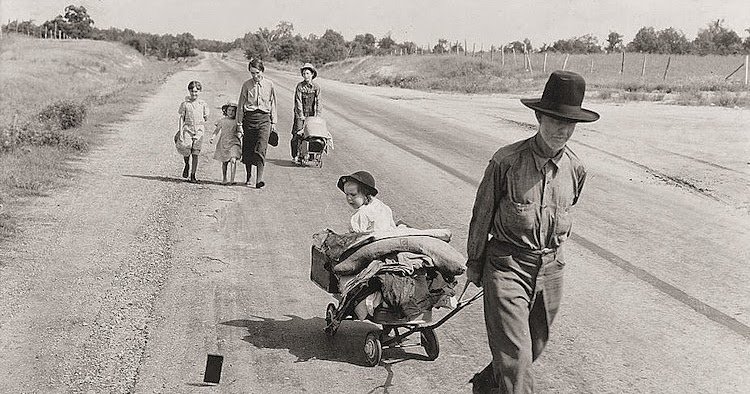 Dust Bowl in the 1930s - Dorothea Lange (3).jpg