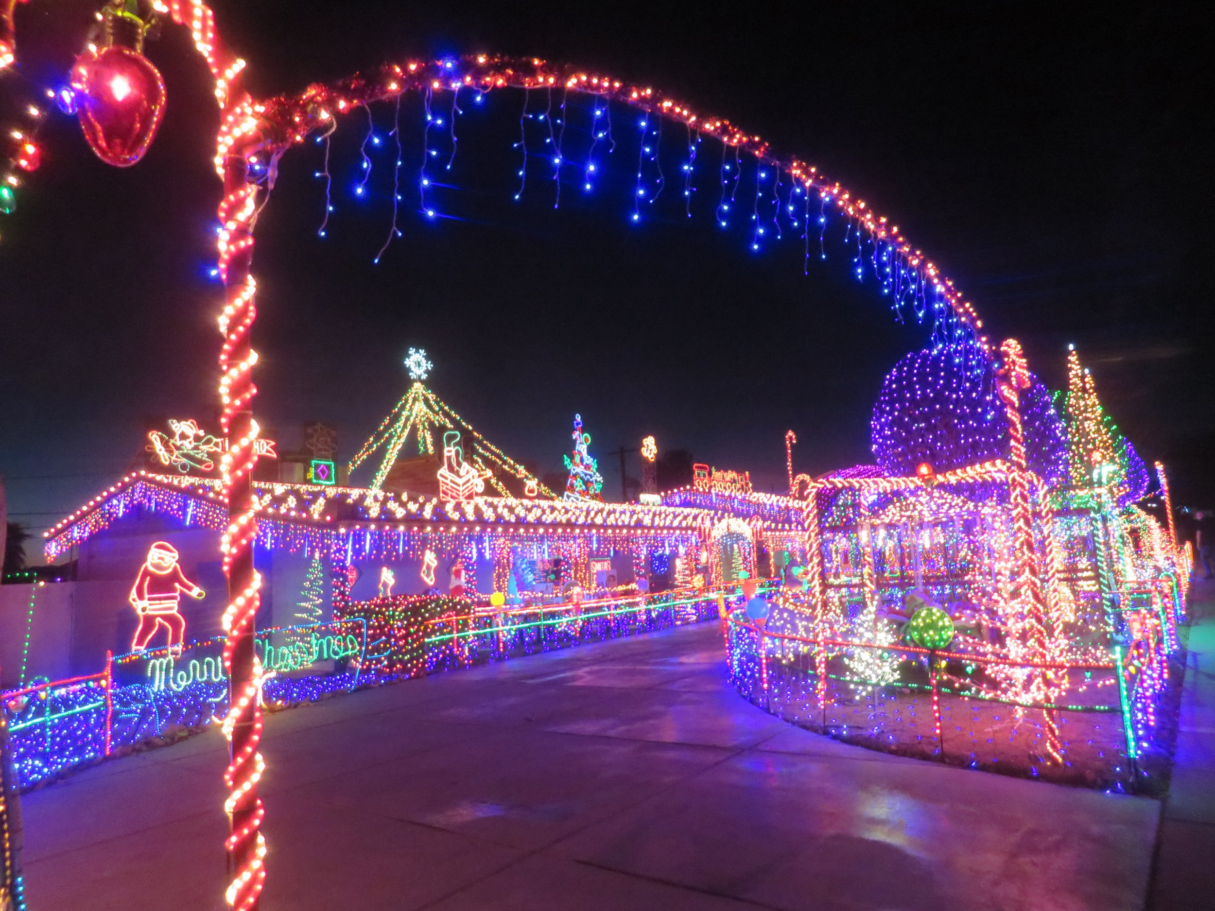  Boulder City's Christmas House