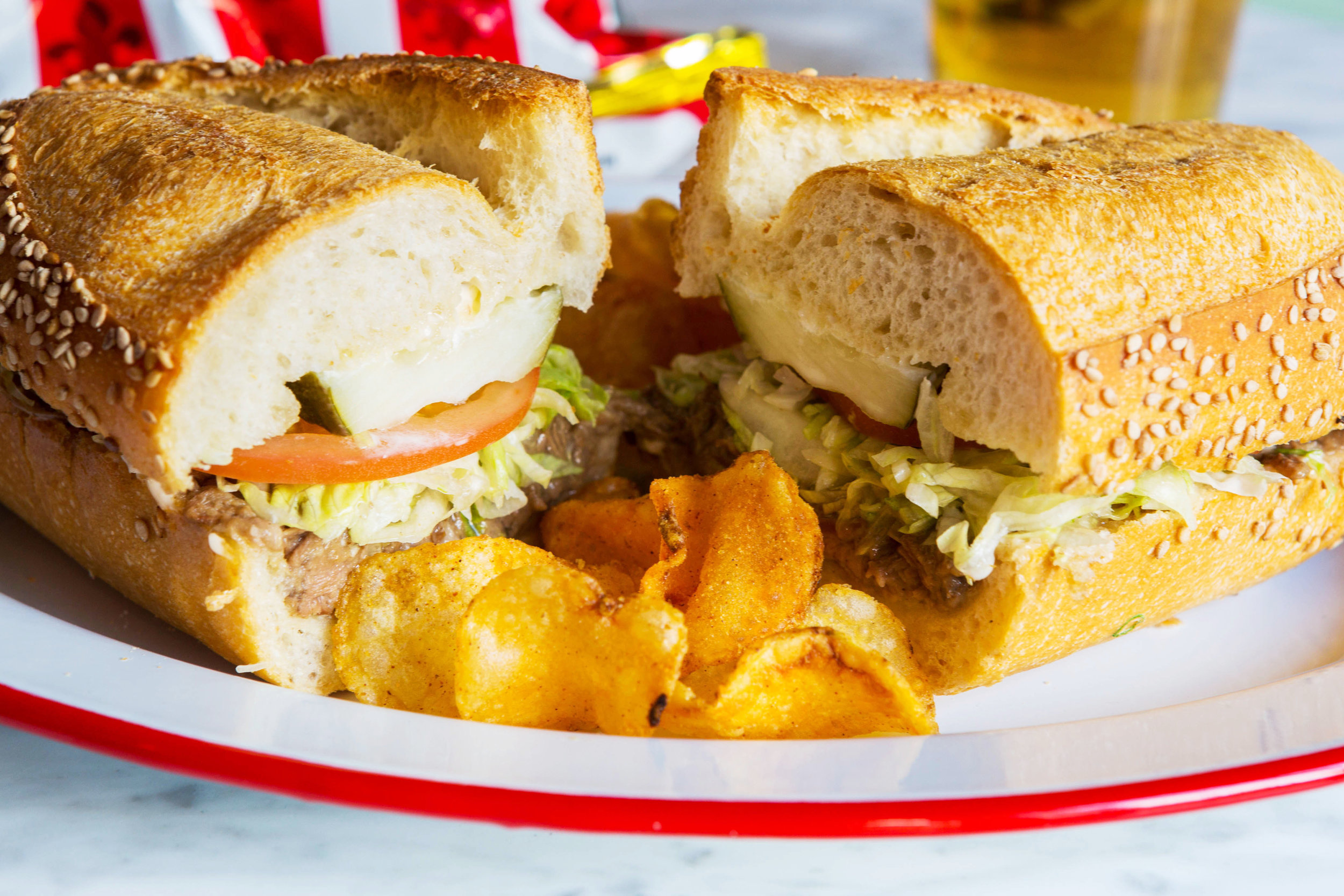 Lowerline_BeefPoBoy_D39A0175.jpg