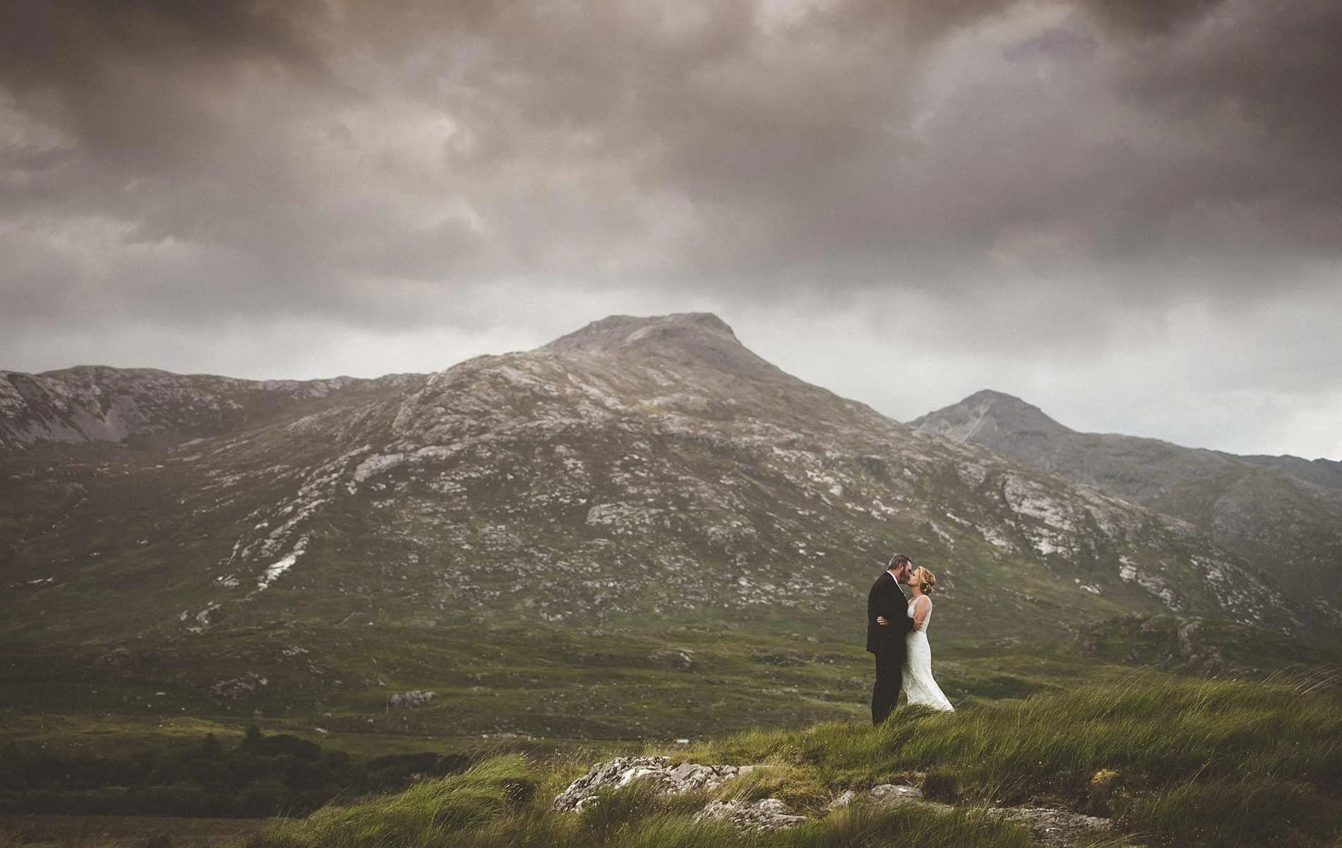 Connemara-Life-2018-Wedding-Bent-HERO.jpg