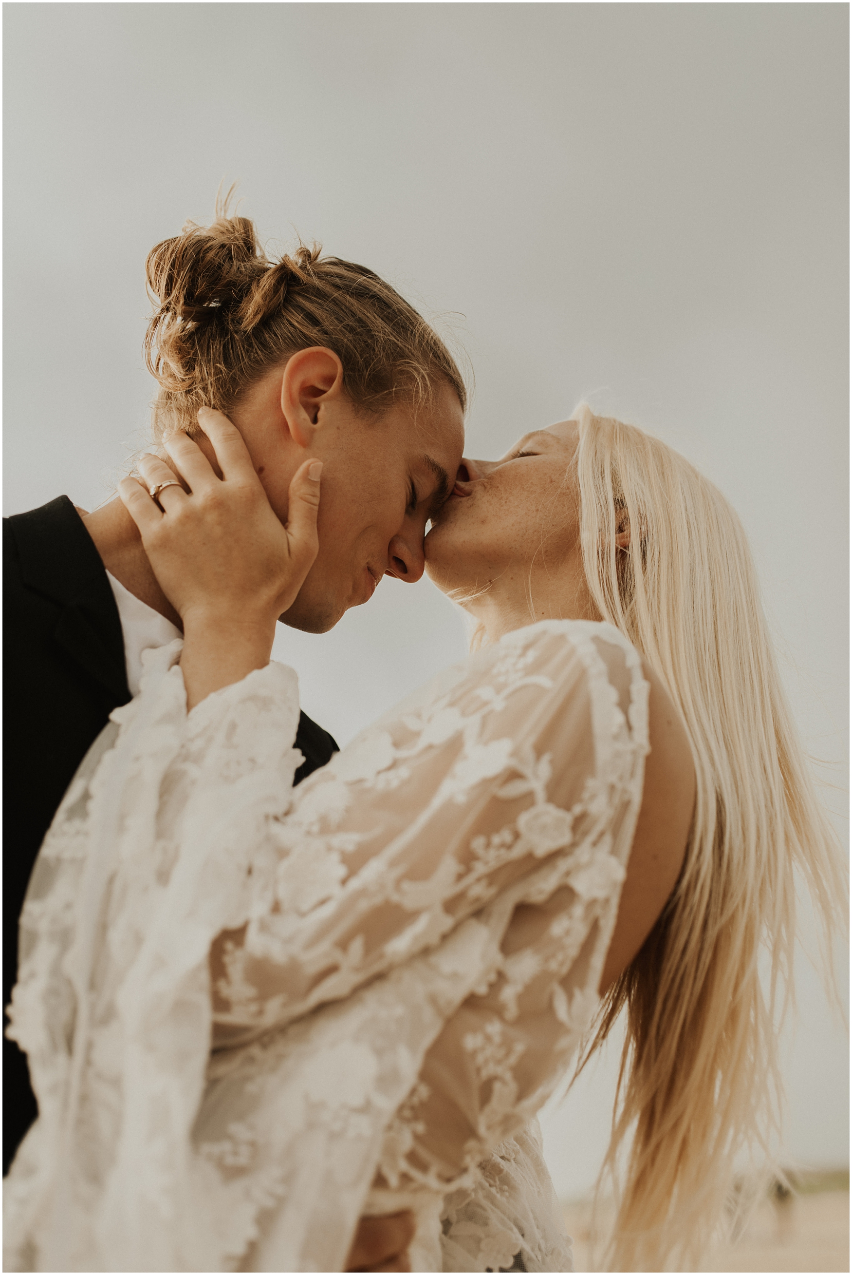 Hannah_Baldwin_Photography_Virginia_Beach_Elopement_Sunrise_0194.jpg
