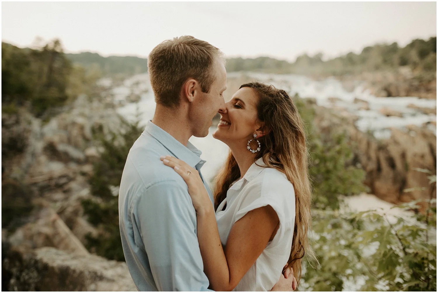 Hannah_Baldwin_Photography_Great_Falls_Engagement_Session_Puppy_0169.jpg