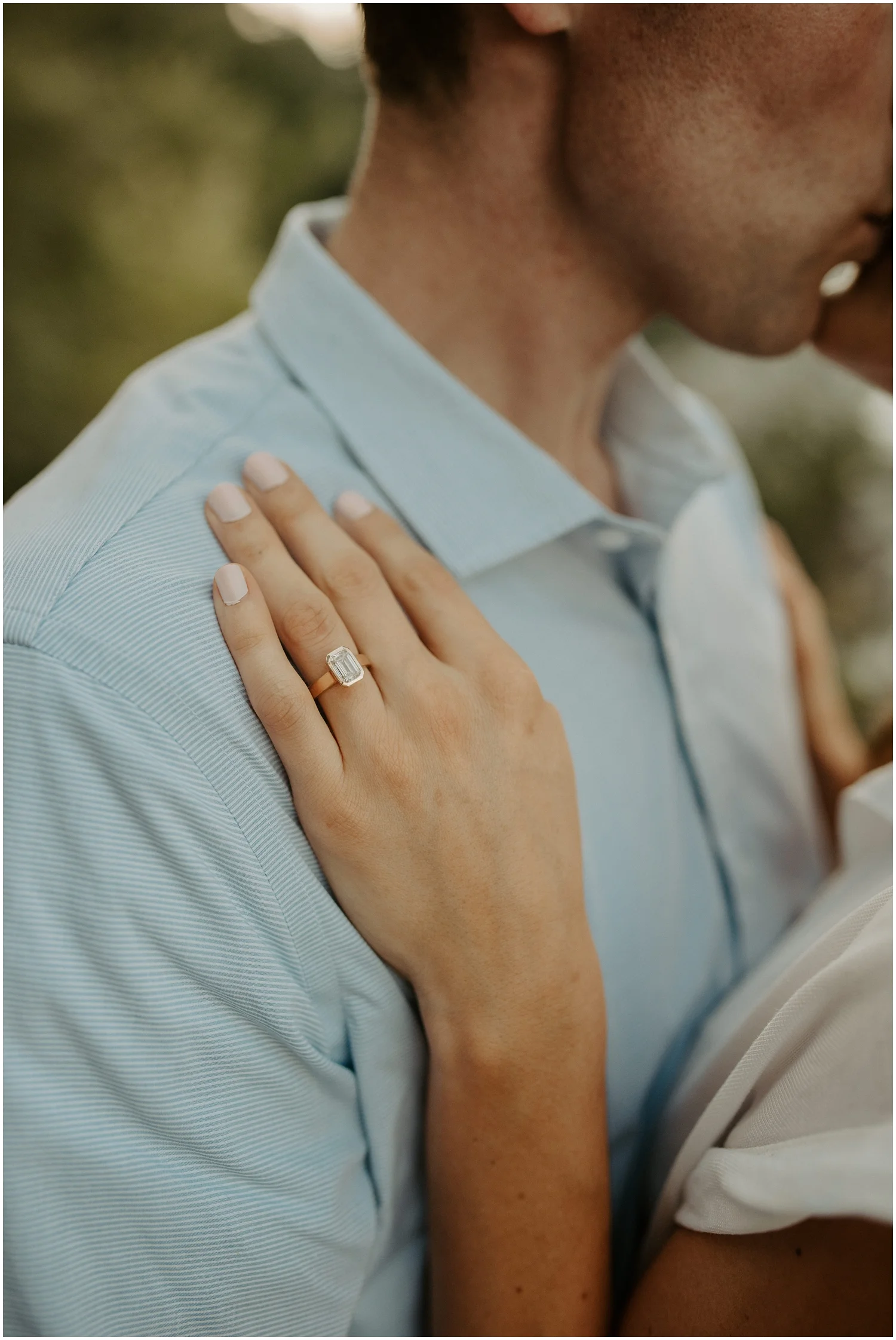 Hannah_Baldwin_Photography_Great_Falls_Engagement_Session_Puppy_0170.jpg