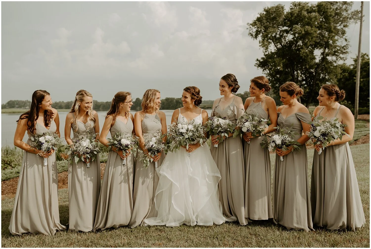 Hannah_Baldwin_Photography_Cousiac_Manor_Wedding_Rustic_Intimate_0216.jpg