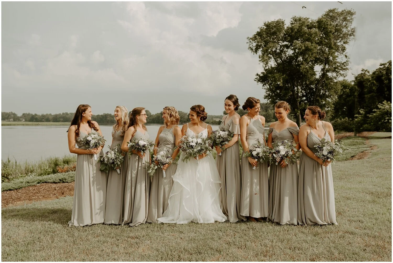 Hannah_Baldwin_Photography_Cousiac_Manor_Wedding_Rustic_Intimate_0218.jpg