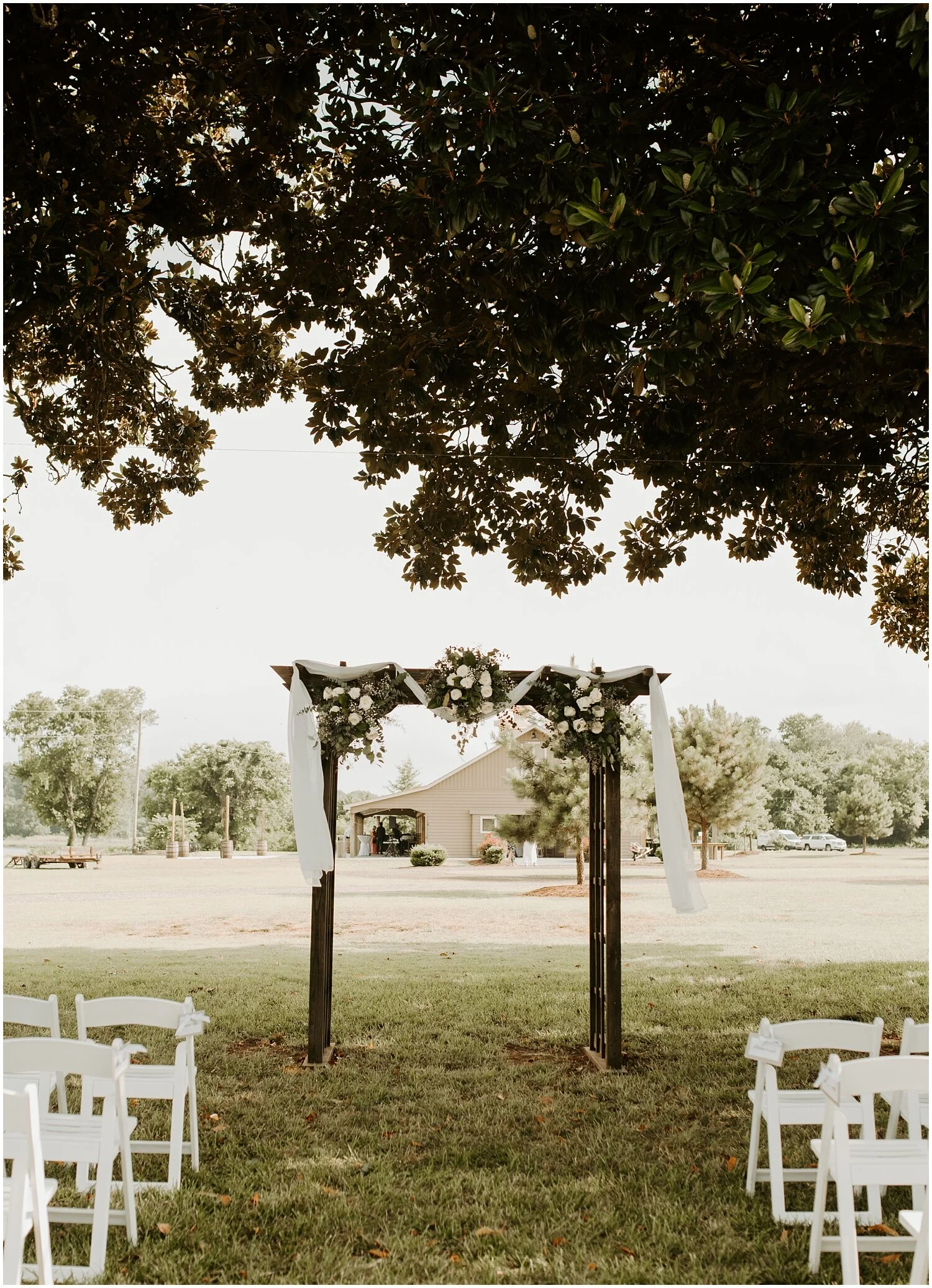 Hannah_Baldwin_Photography_Cousiac_Manor_Wedding_Rustic_Intimate_0227.jpg