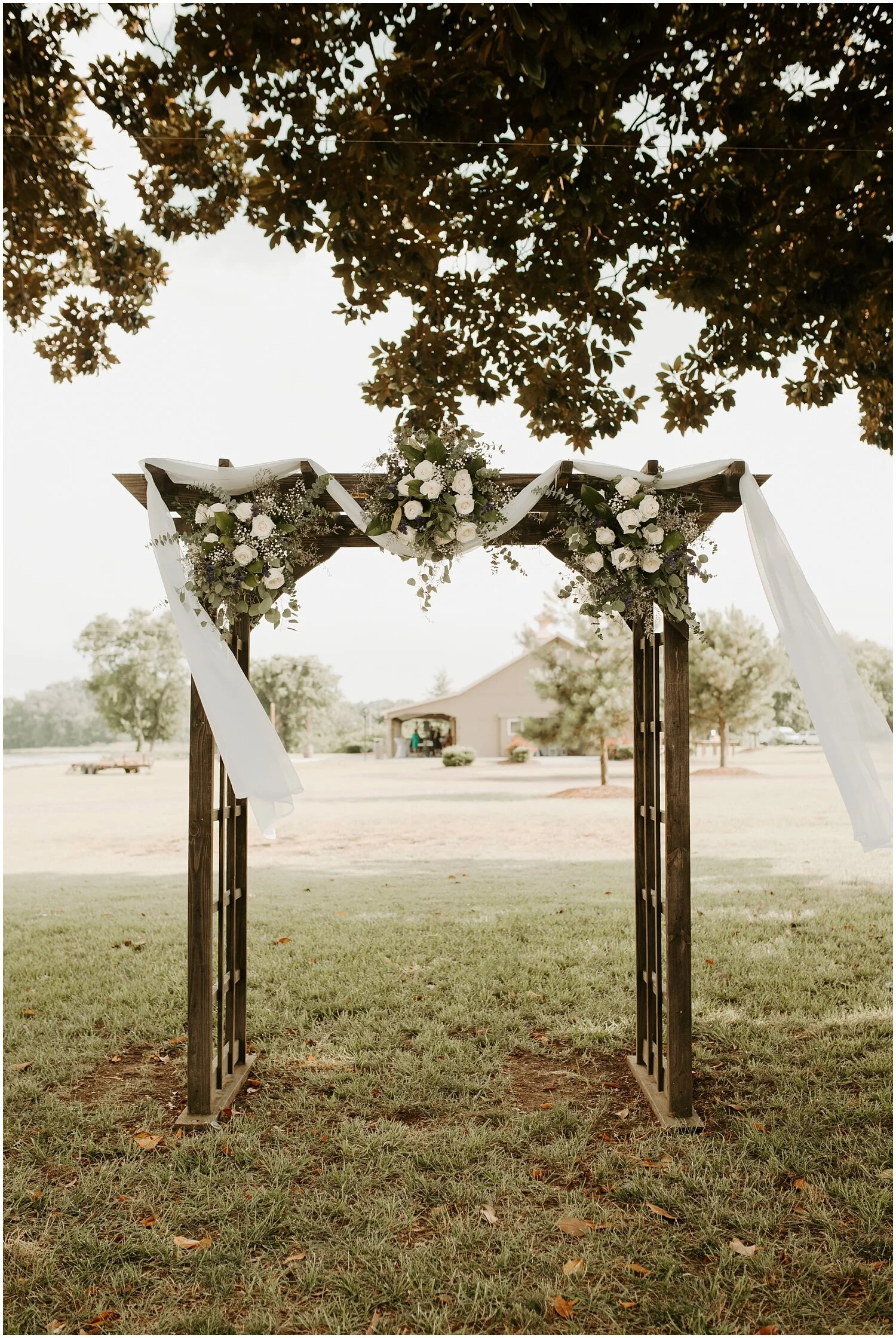 Hannah_Baldwin_Photography_Cousiac_Manor_Wedding_Rustic_Intimate_0226.jpg