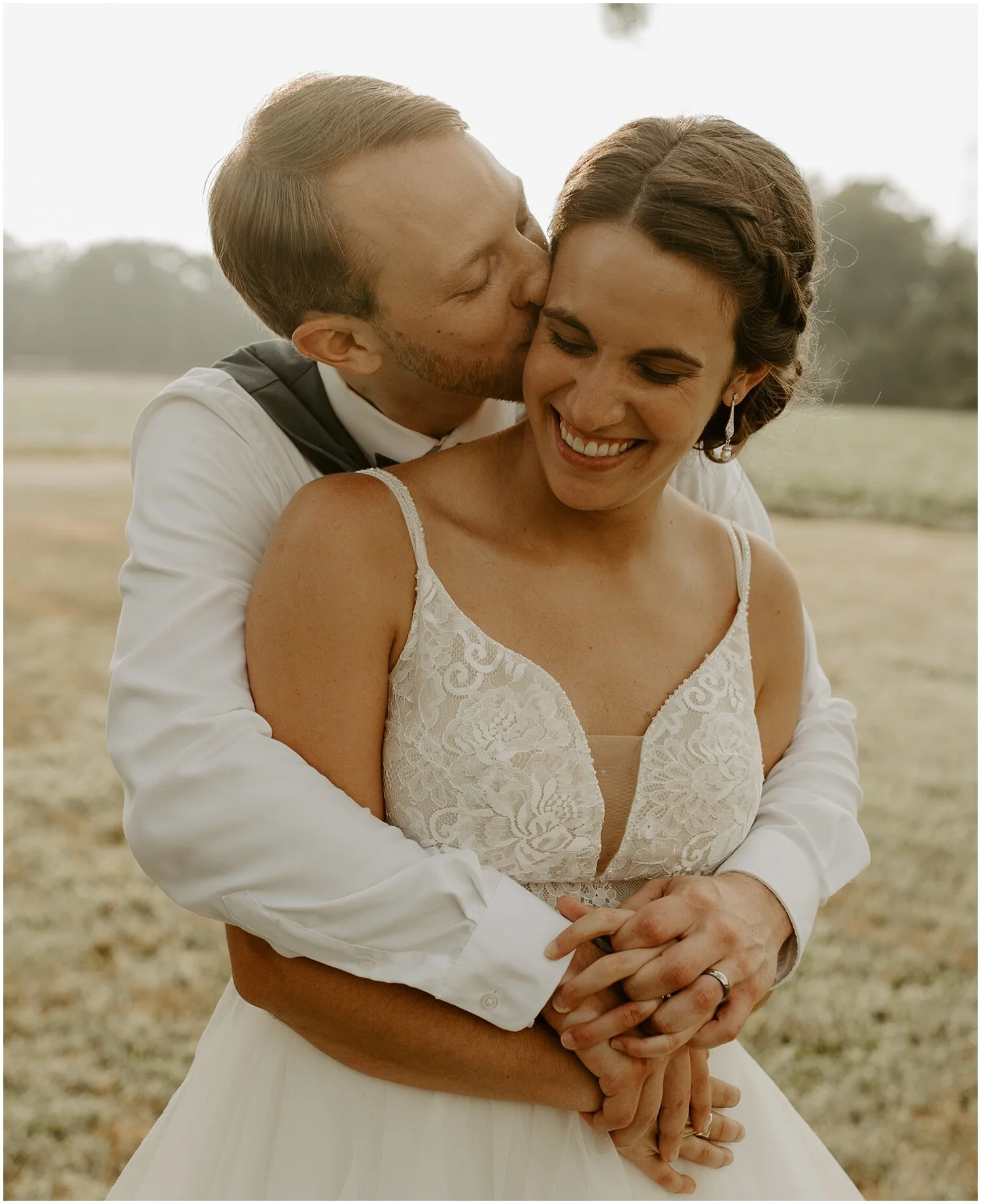 Hannah_Baldwin_Photography_Cousiac_Manor_Wedding_Rustic_Intimate_0264.jpg