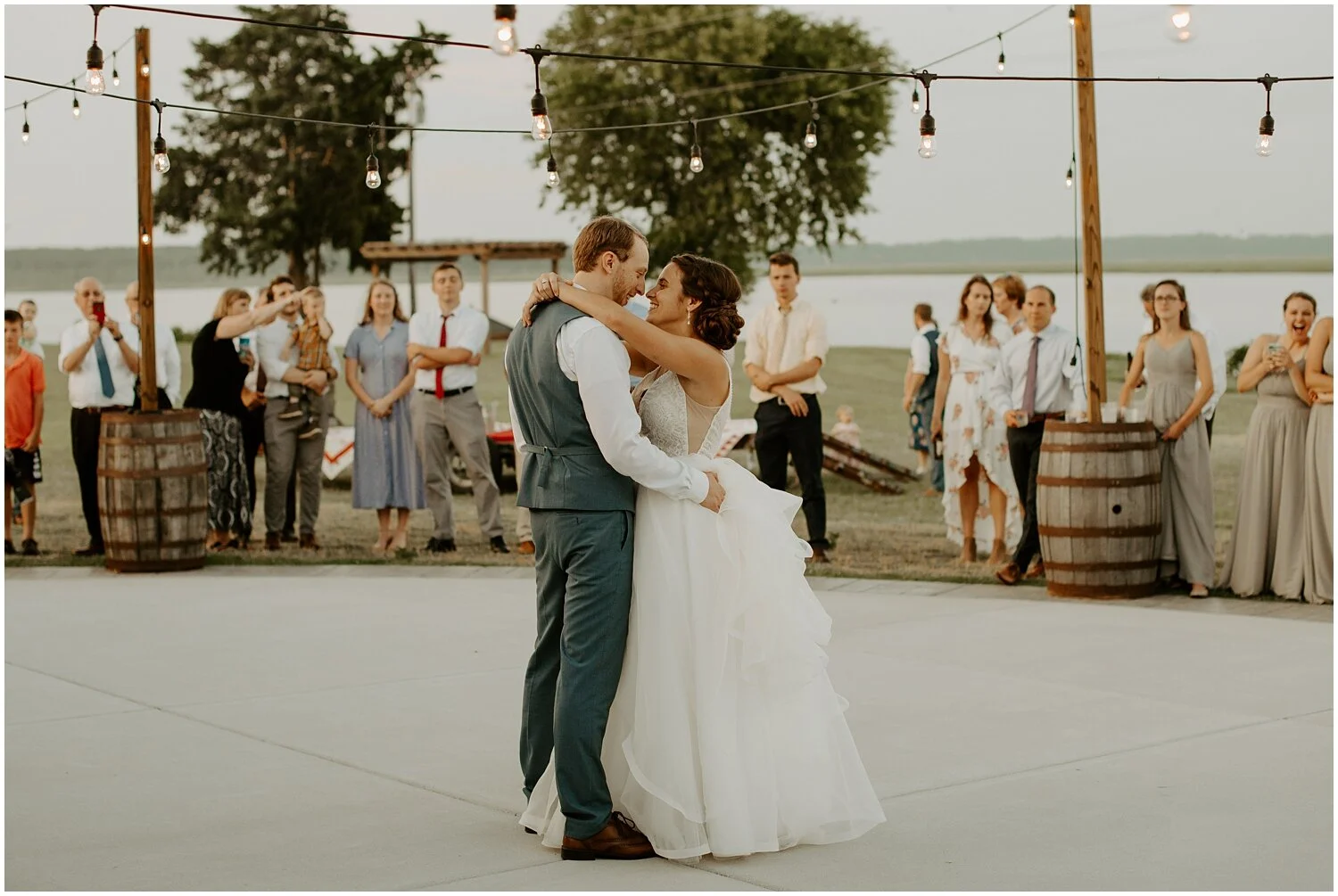 Hannah_Baldwin_Photography_Cousiac_Manor_Wedding_Rustic_Intimate_0283.jpg