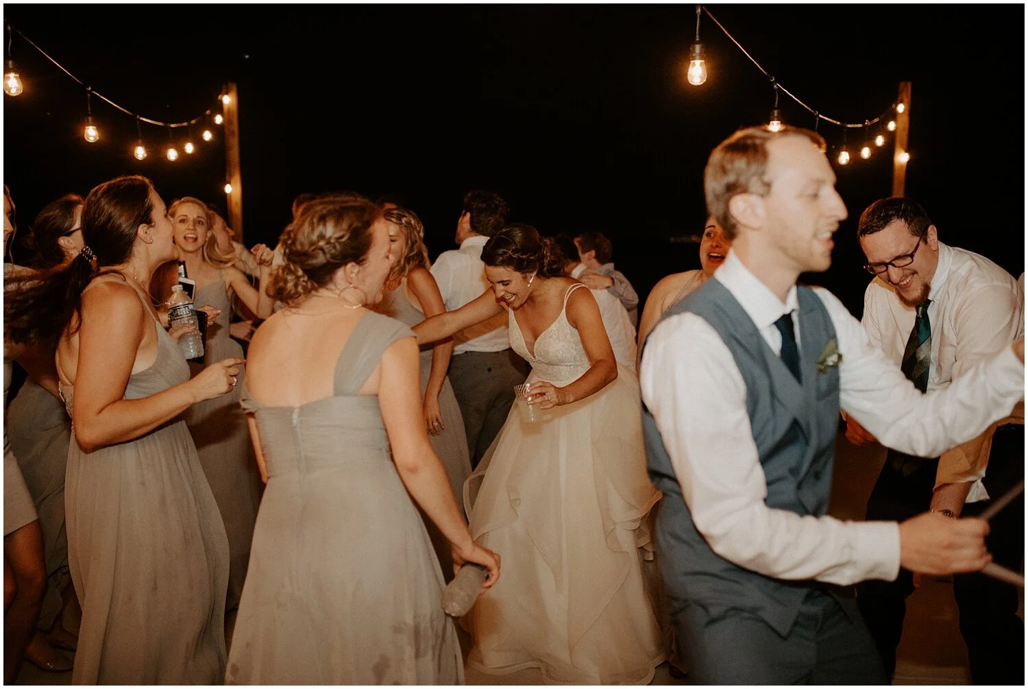 Hannah_Baldwin_Photography_Cousiac_Manor_Wedding_Rustic_Intimate_0299.jpg