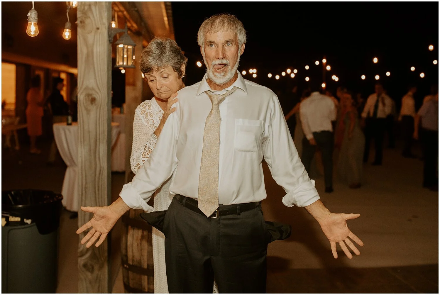 Hannah_Baldwin_Photography_Cousiac_Manor_Wedding_Rustic_Intimate_0303.jpg