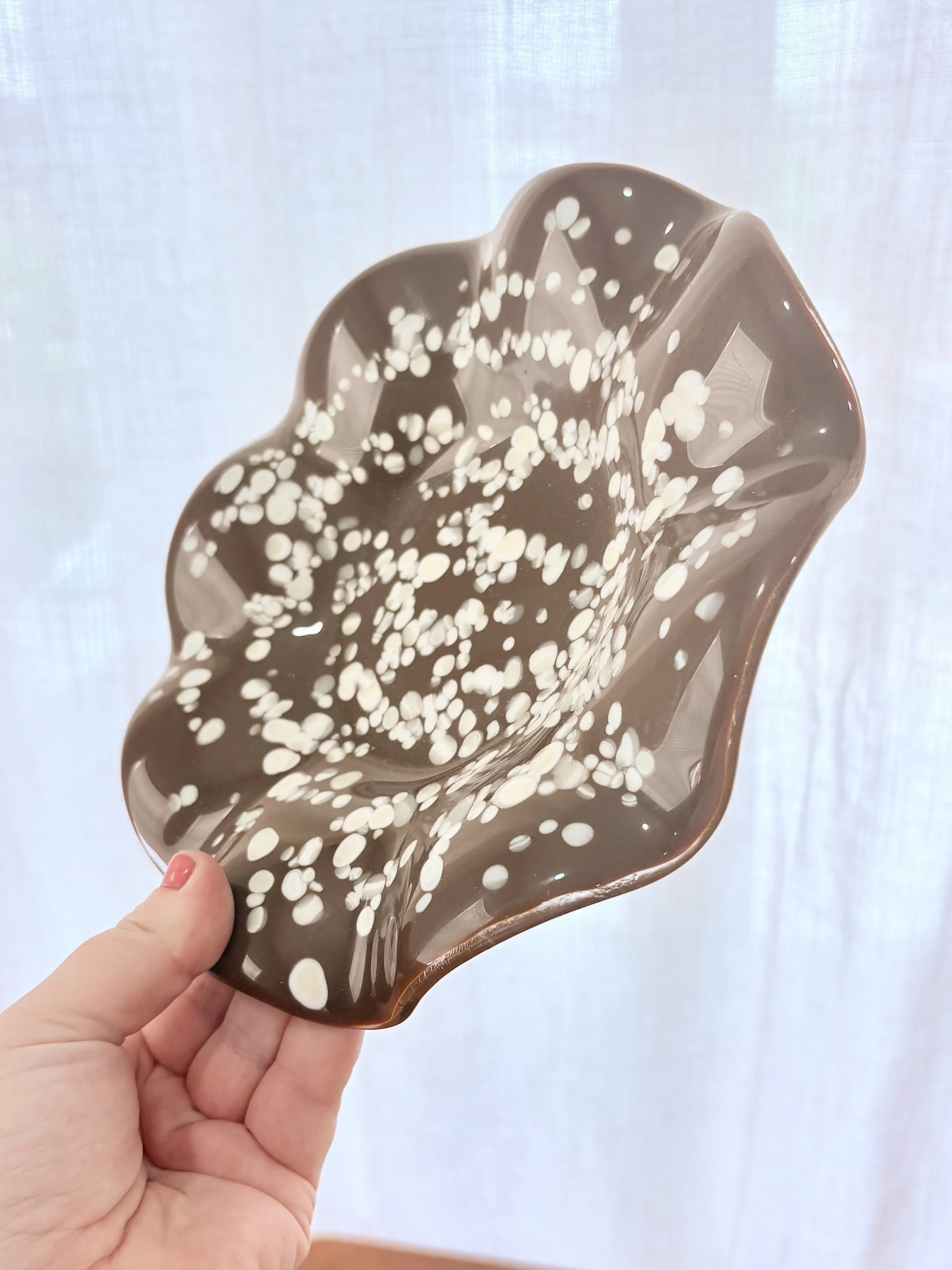 brown flower single.jpg