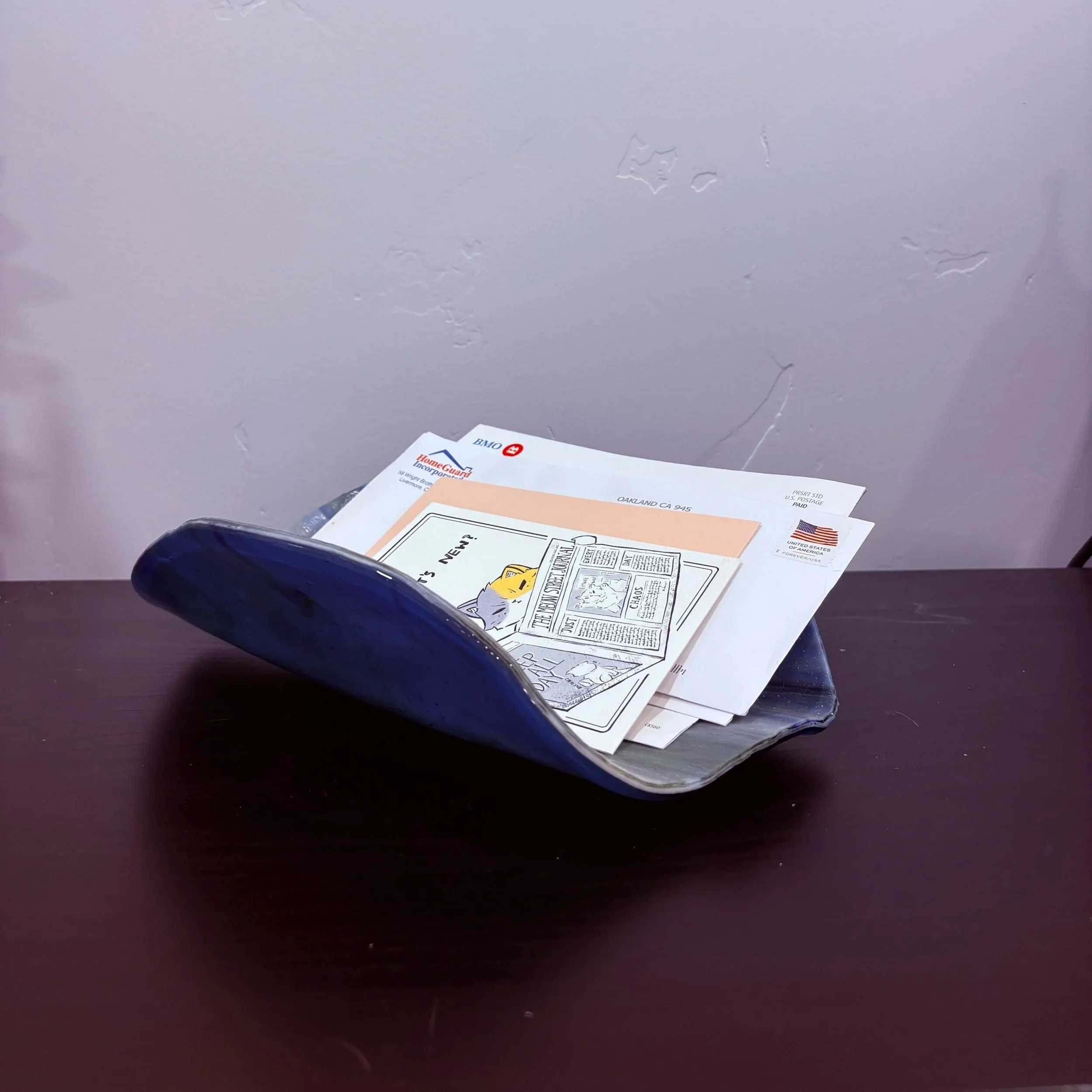 mail+holder+with+mail.jpg