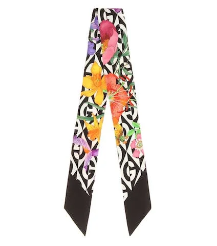 グッチ GGロゴ・花柄・シルク ・ スカーフ Photo: mytheresa