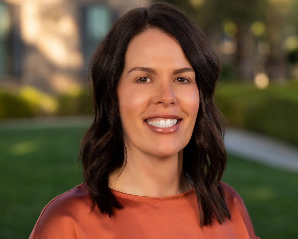 Tara Fernandez, chiropractic assistant