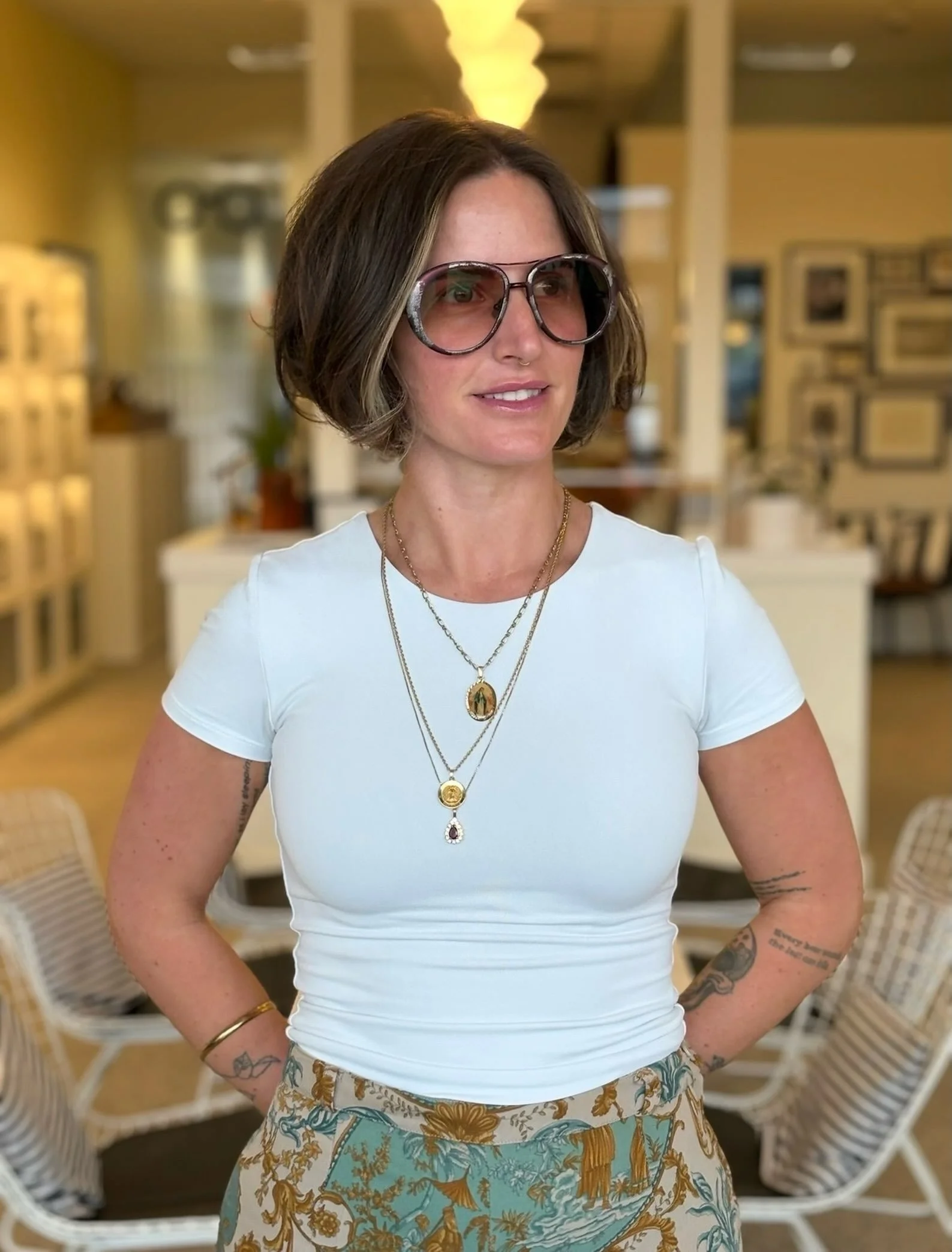 Friday, the frame.
Monday, the point of view.

The Collection, worn her way. 

&bull;

{Janel in @presseyewear}