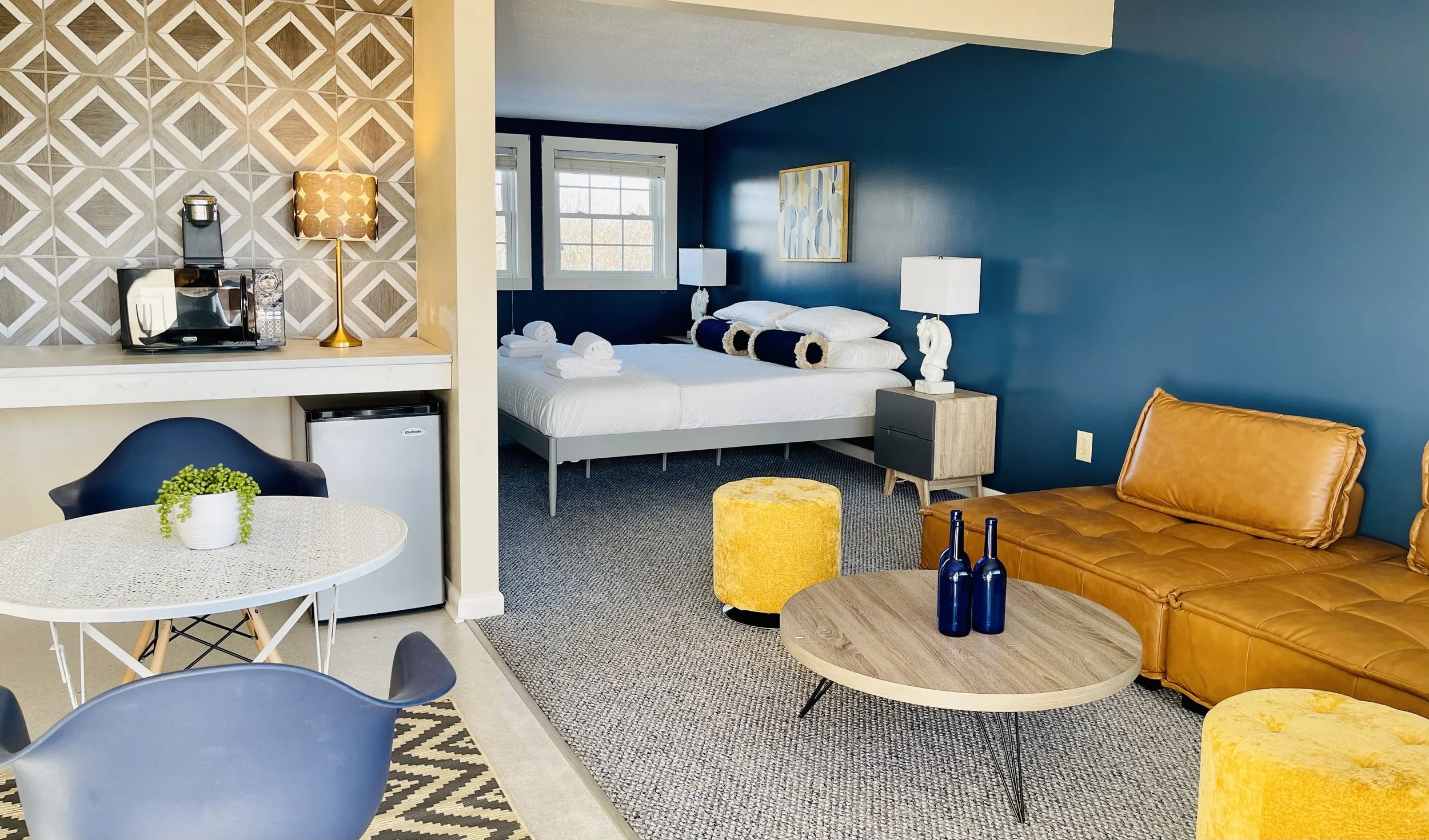 Bailey Island Motel_Bailey Island Maine_King Mini Suite.jpeg