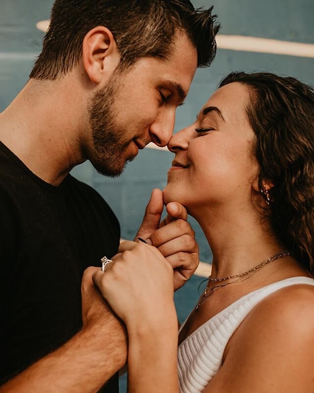 I have missed engagement sessions so much and these two showed up and literally made this session magic especially for one of my first engagement sessions since quarantine! I mean it seems fitting that they of course made some magic they&rsquo;re bot