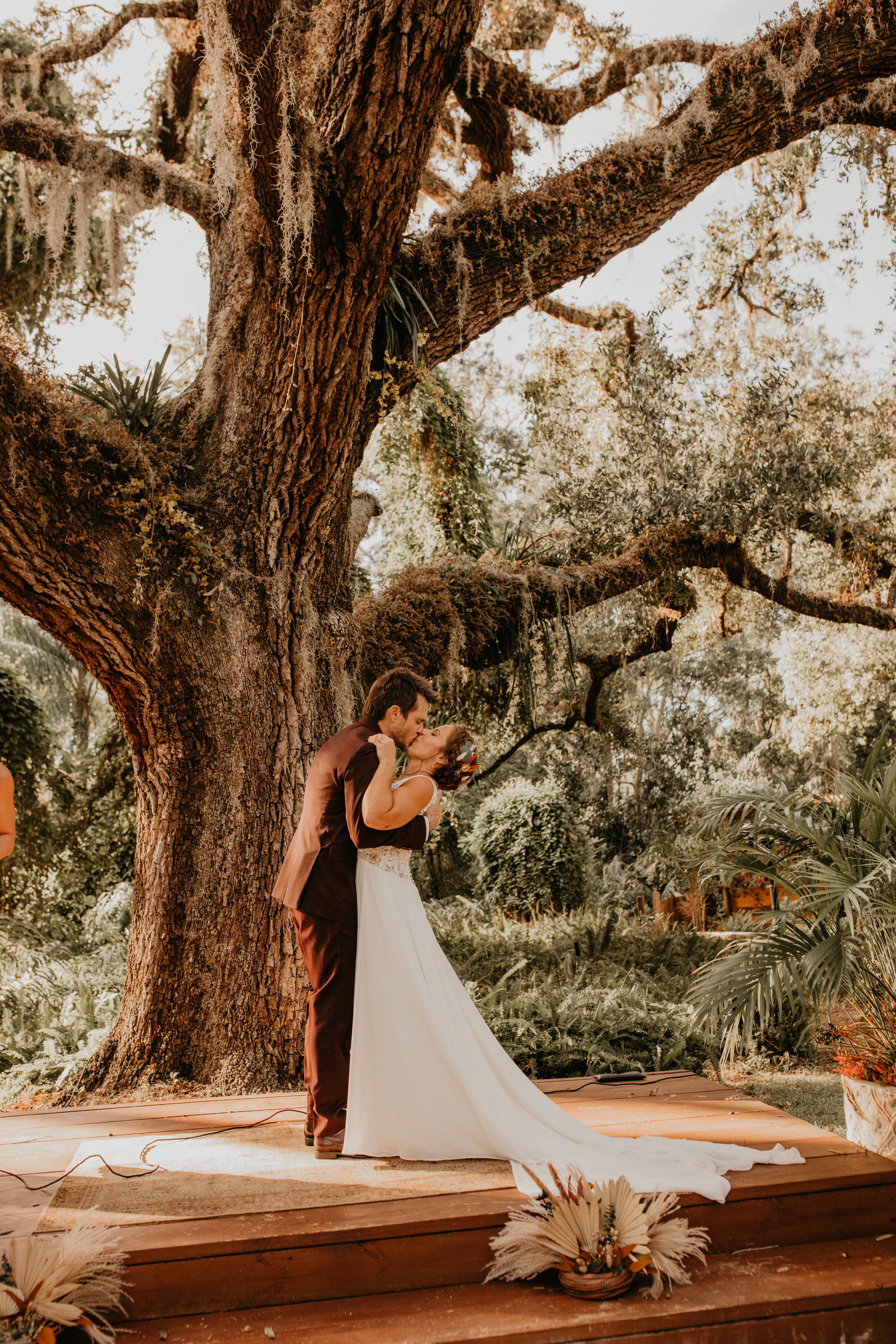 Del Favero Tampa Florida-Wedding-Ashley and Chris454.jpg