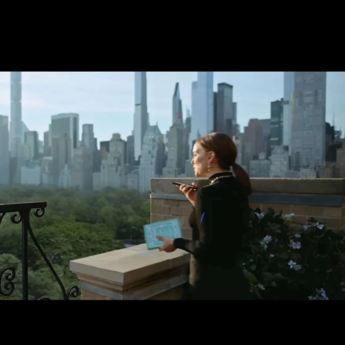 Is that Natalie Portman holding the Humans of Savannah book in her new @tiffanyandco #ad? 👀 
.
I&rsquo;ll have the first 200 books in stock hopefully March 26. I&rsquo;ll keep you posted when they are live online to sell. Thanks for your patience! 
