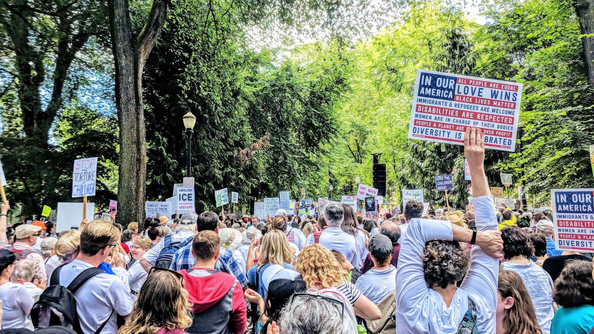 families_belong_together_rally7.jpg