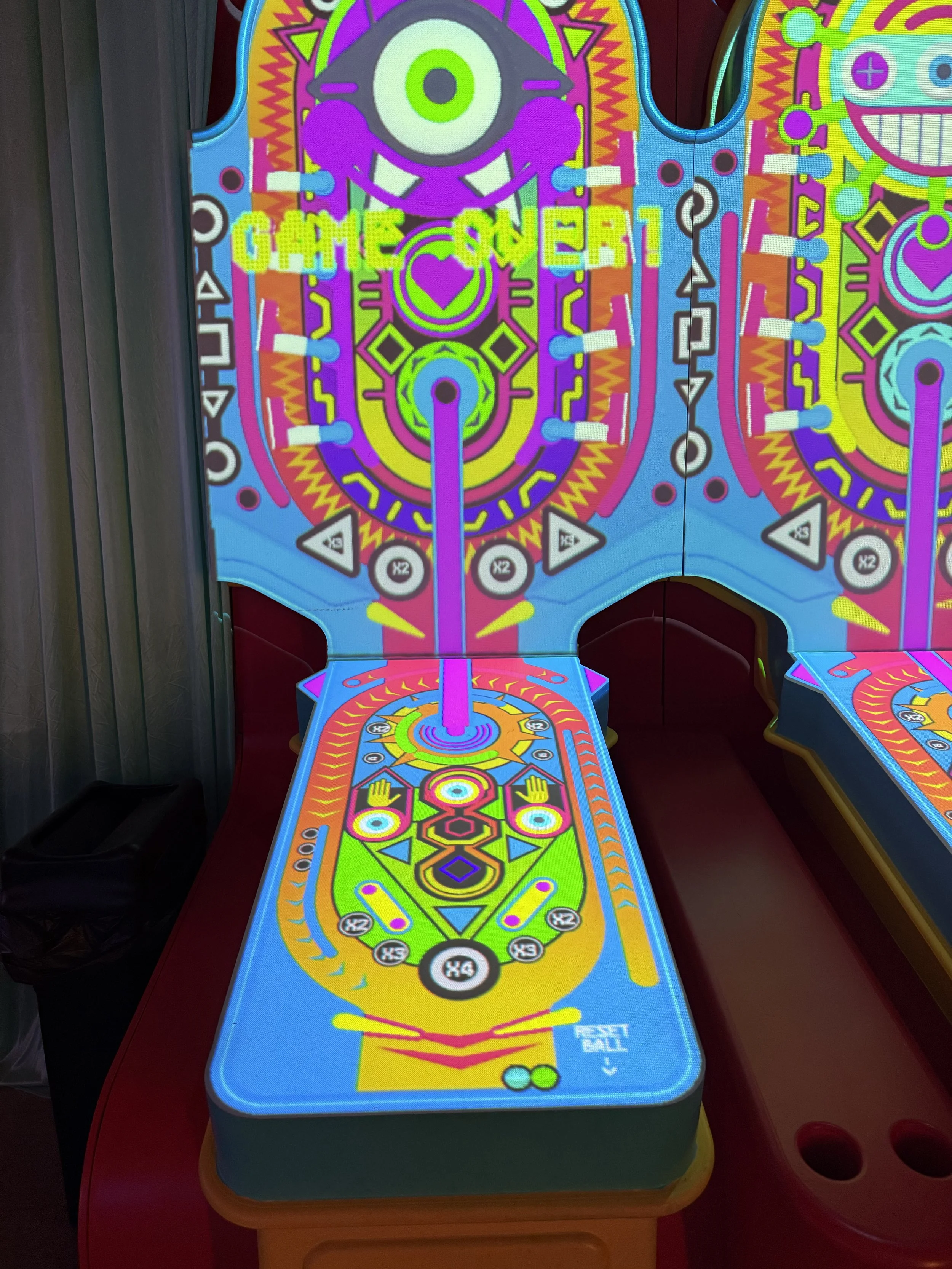 gamegrounds_pinball1.jpg