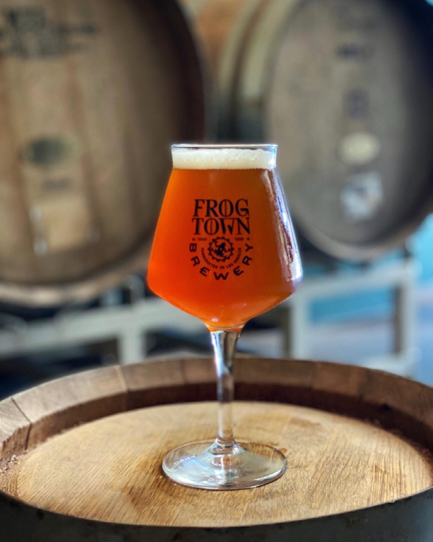 LIMITED RELEASE OUT TODAY: Sauvignon Blanc Barrel-aged Third Base Belgian Tripel 

We just tapped a limited version of our Third Base - Belgian Tripel that was aged in Sauvignon Blanc barrels. Available on draft only while supplies last (no Crowler/g