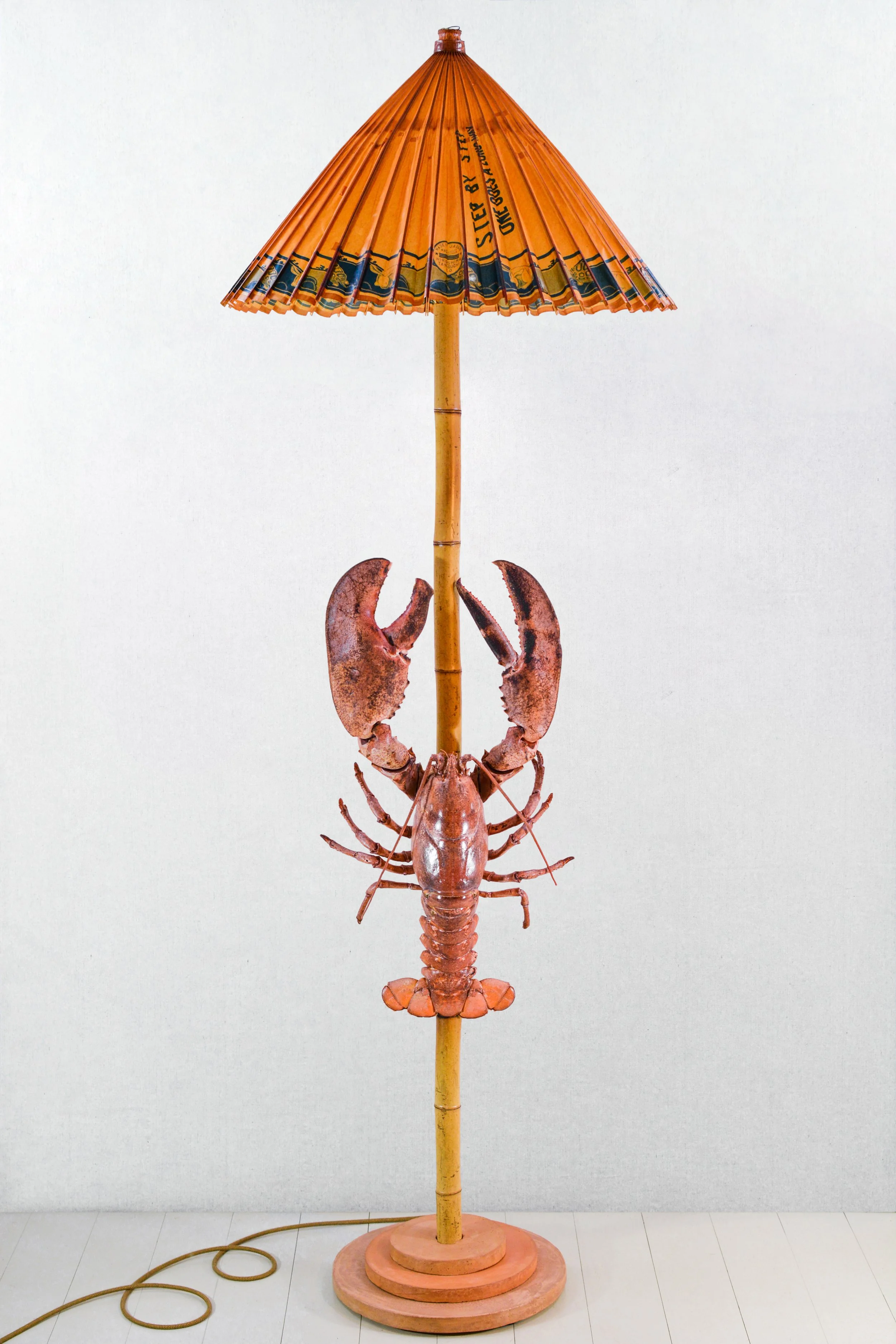 LobsterLamp_Tennant_LightsOff.jpg