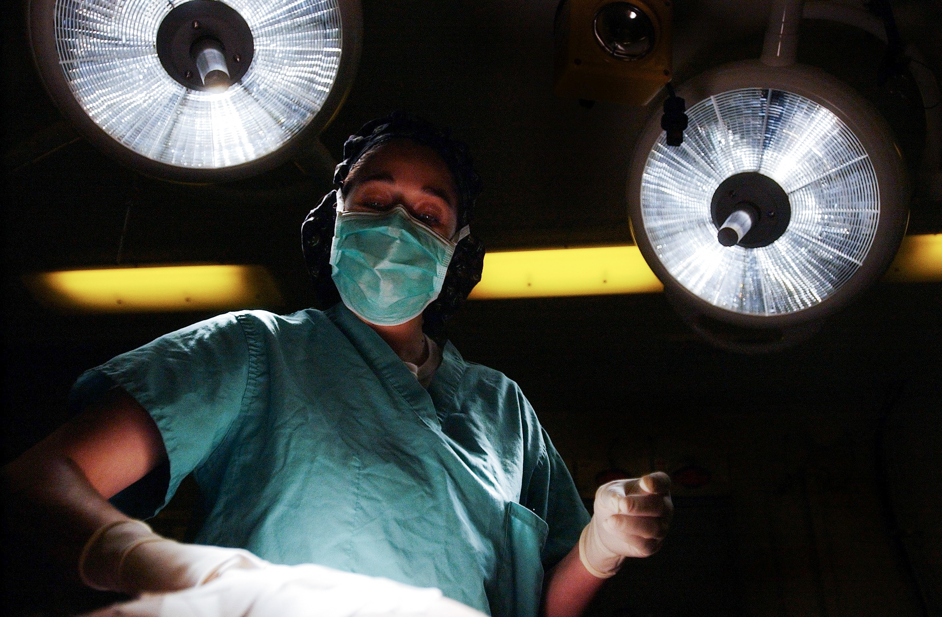 surgery-676375_1920-2.jpg
