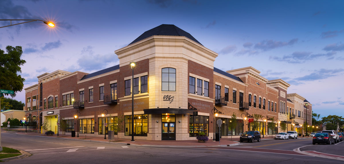 New retail shopping area, Naperville, IL