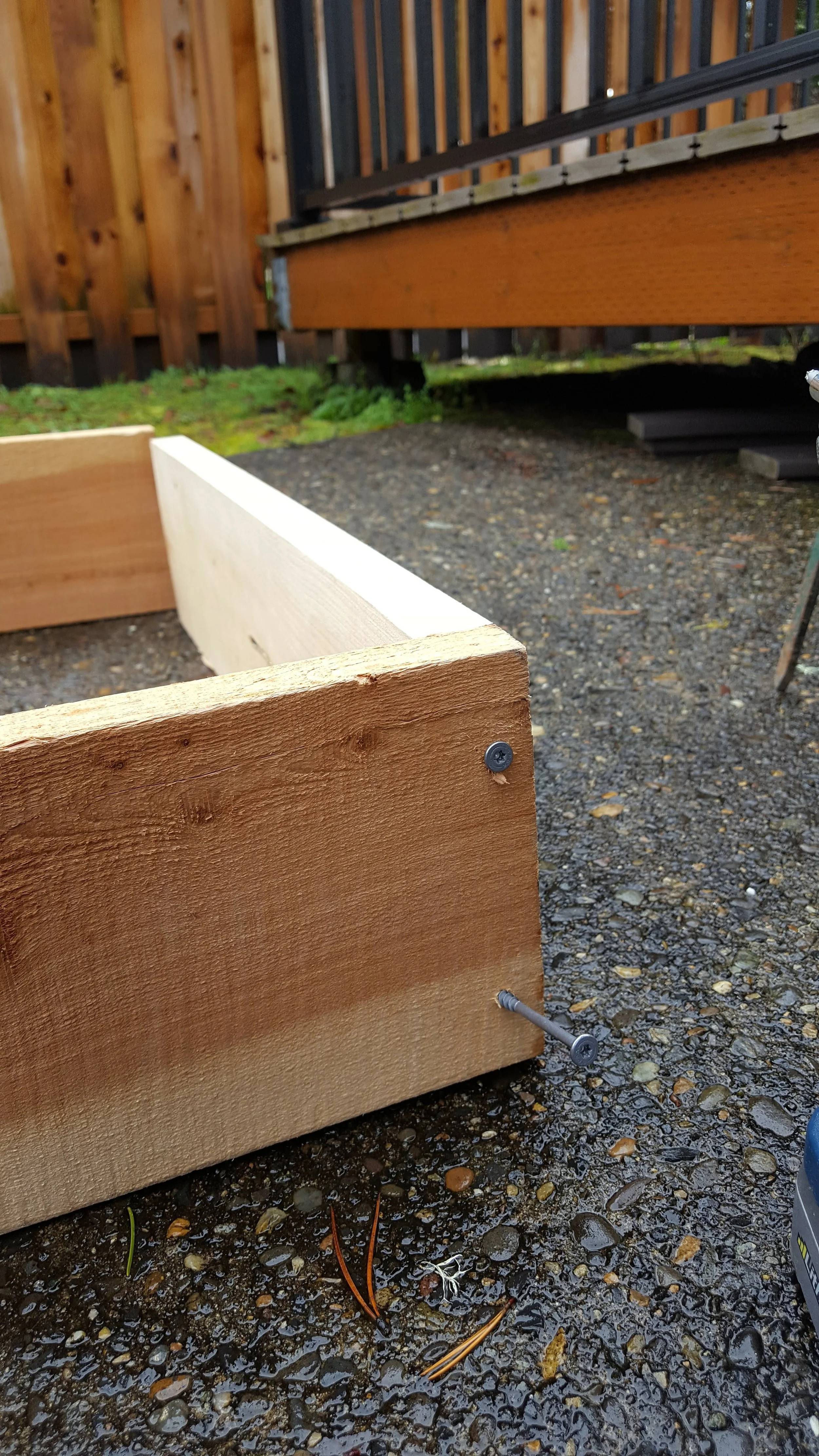 The Djuna-Per Raised Bed Kit (true 1 inch lumber)