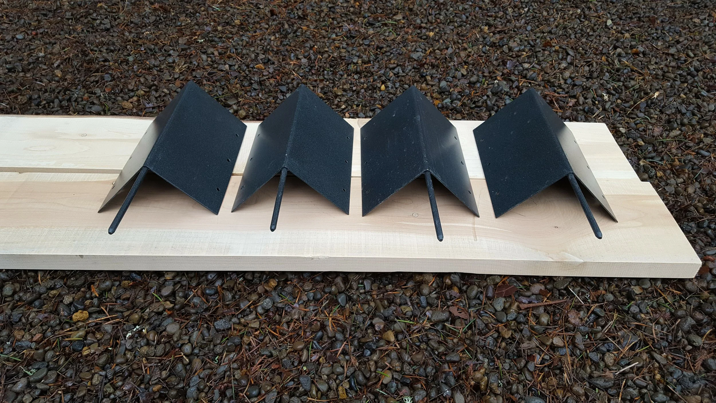 Clackamas Corners (Set of 4 Raised Bed Corners)