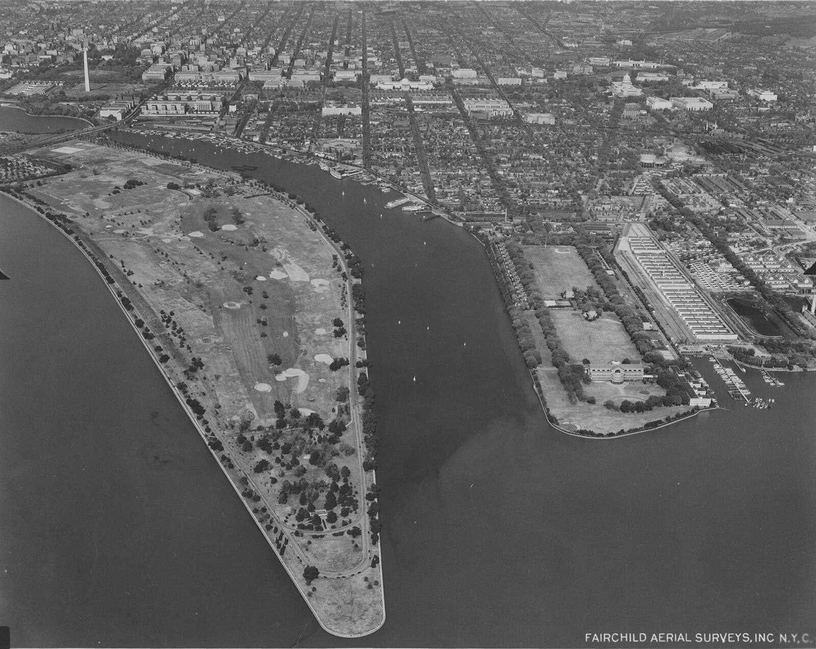 1600NCRO_Photos_S01_B019_East_Potomac_Park_Aerial_Views_1928-1980_872-B.jpg
