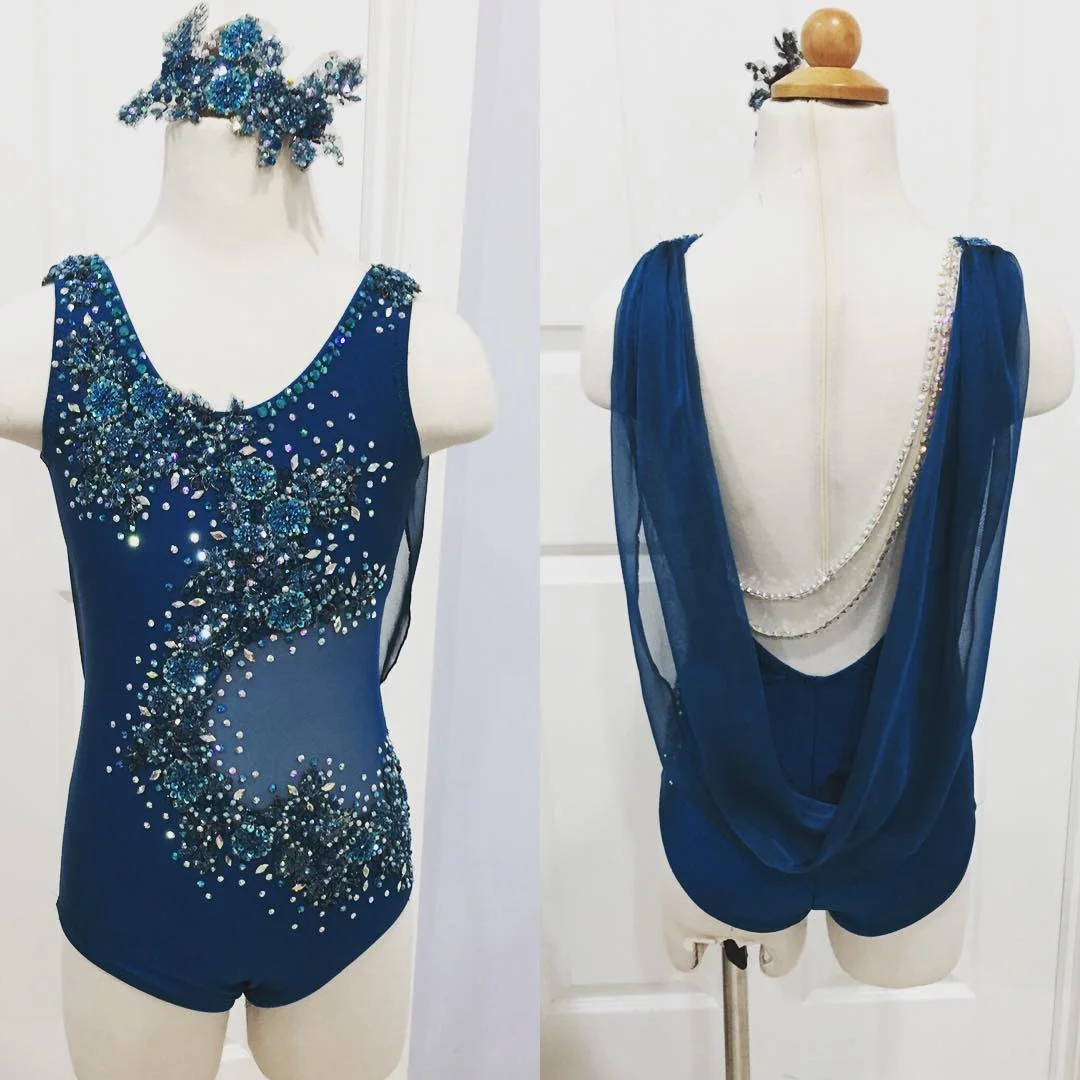 3. Blue’s hues by Amparo Costumes. @amparooc