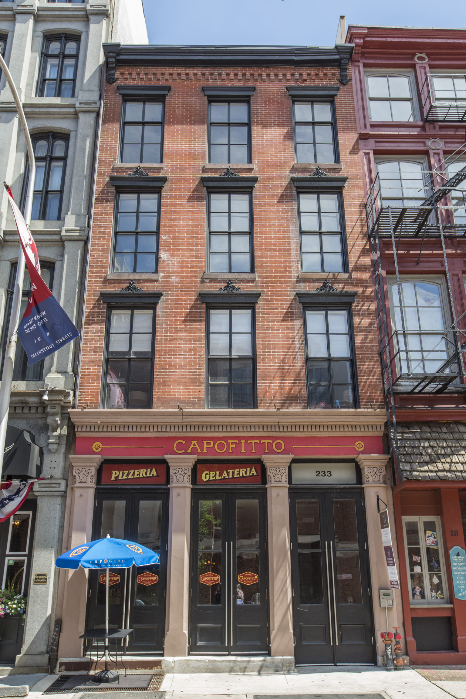 233 Chestnut_alcovemedia7.jpg