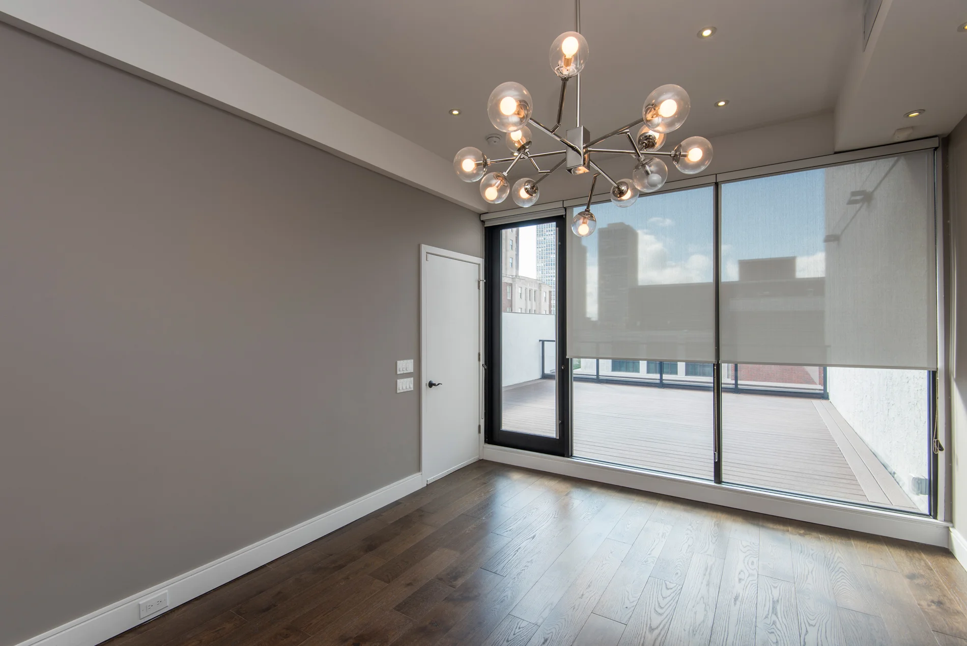 233 Chestnut Street | Penthouse Entry & Terrace