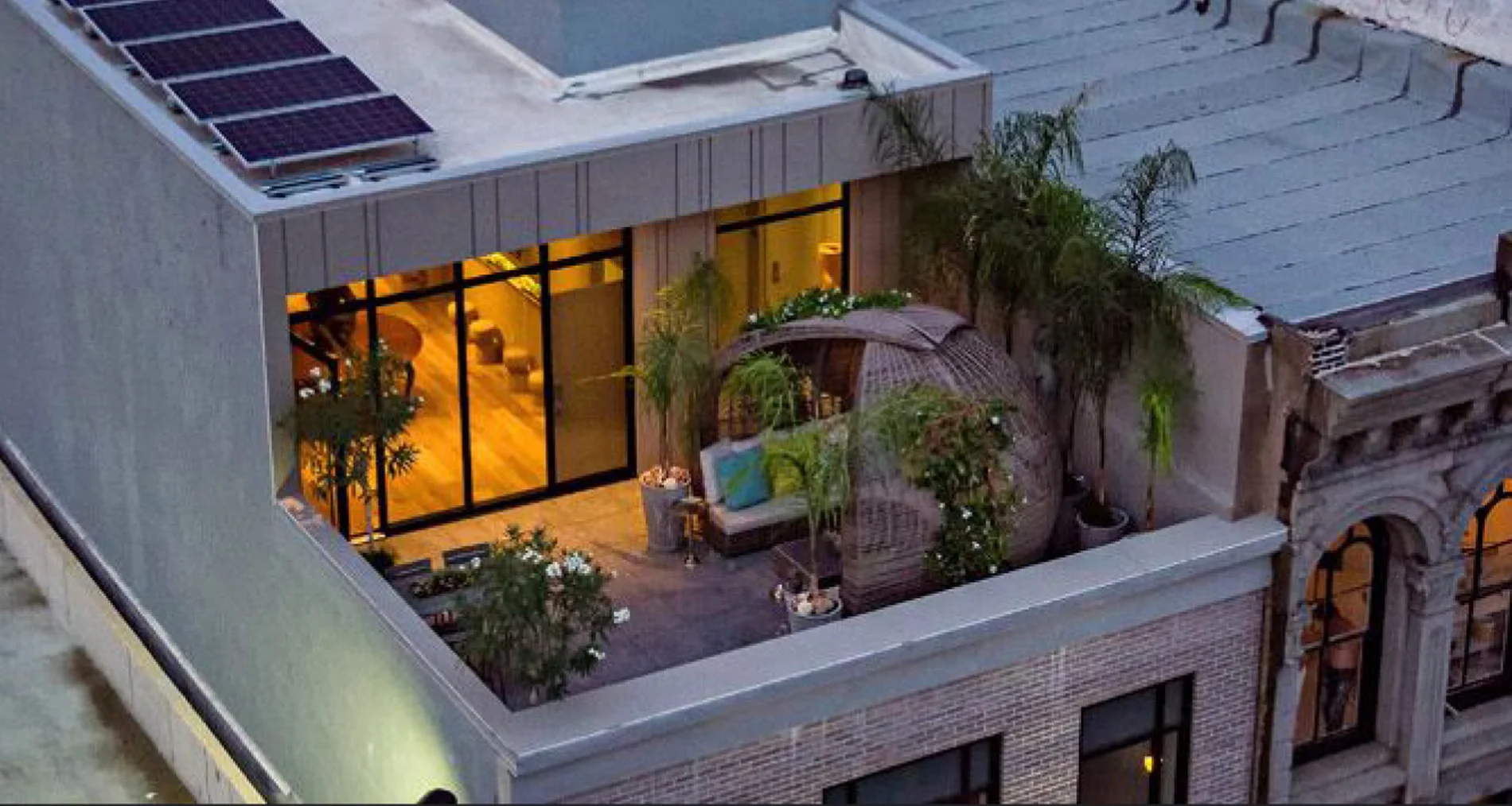 725 Chestnut Street | Penthouse Private Terrace