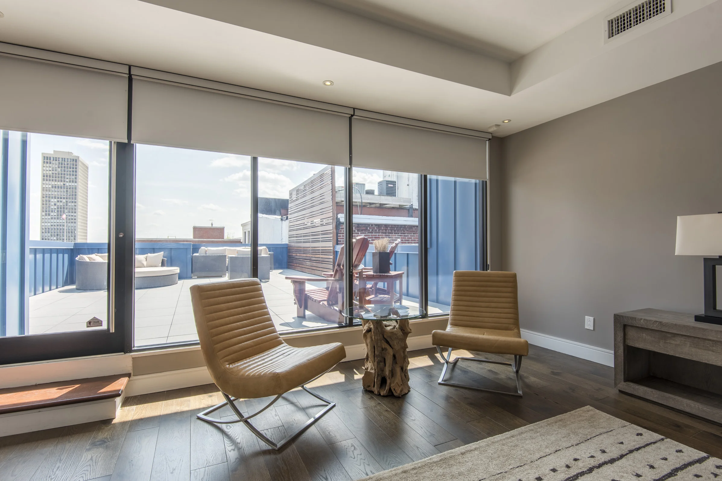 233 Chestnut Street | Penthouse Master Bedroom