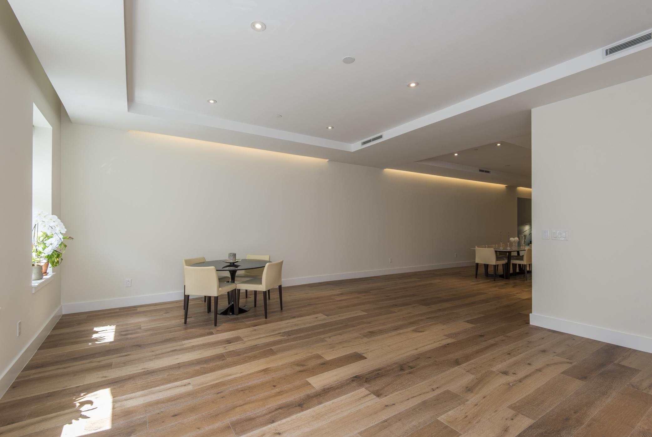 725 Chestnut St_Digital_3.jpg