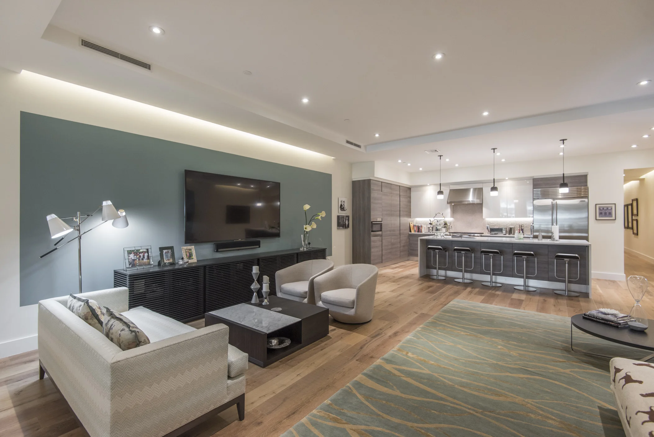 725 Chestnut St_Digital_10.jpg