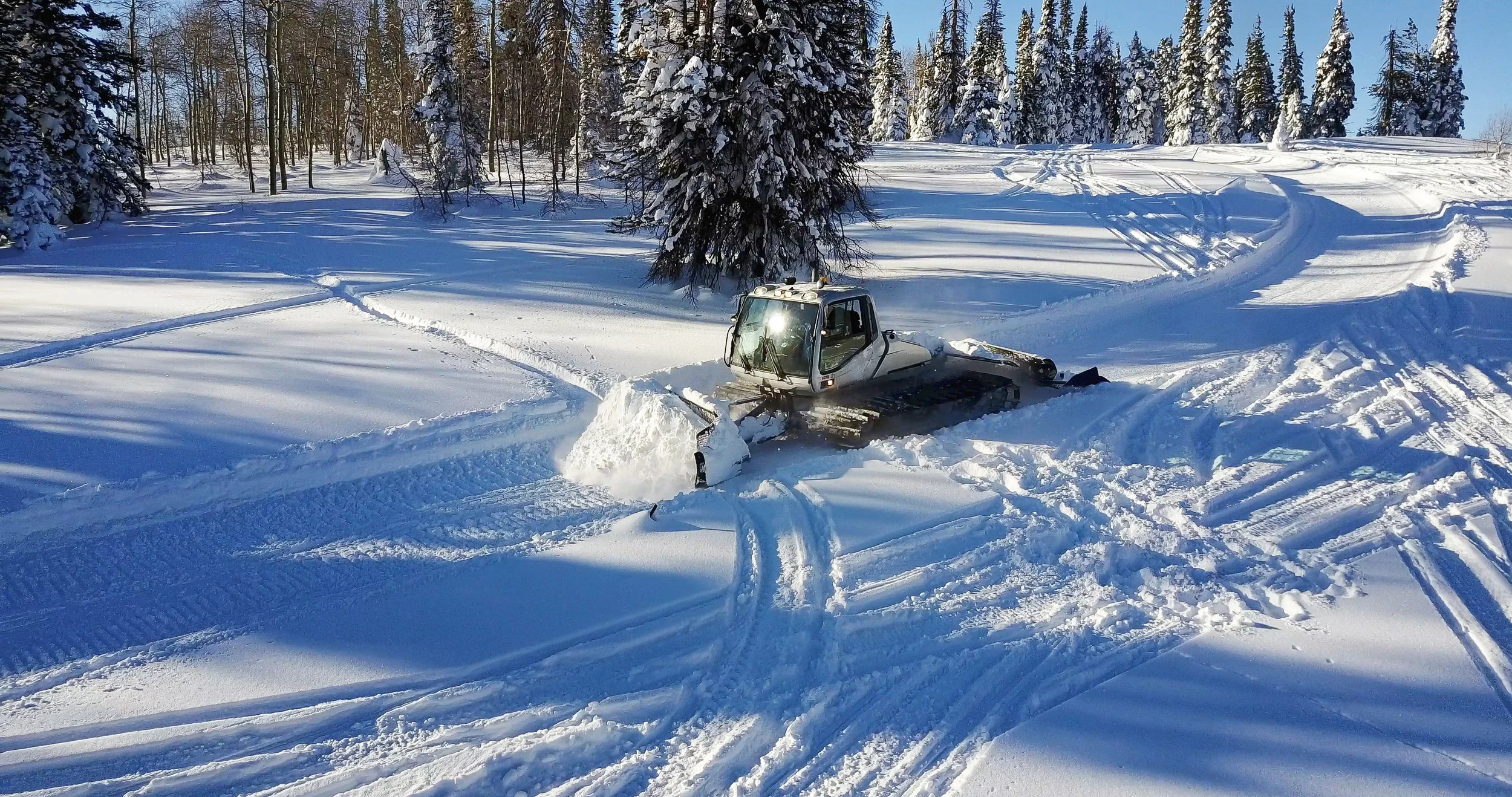 Owners Brent & Audrey Hill Grooming the 40mile loop.