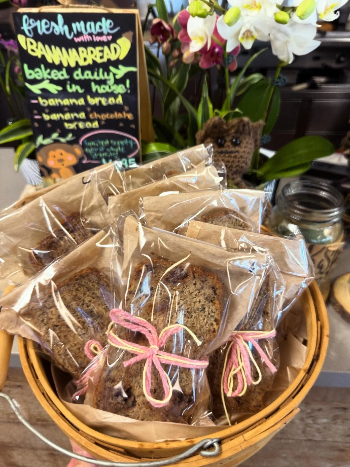 Freshly baked every morning in house with love! Banana bread and chocolate chip banana bread! 🍌*nut free* 🐵 limited supply! Get it before it&rsquo;s gone!