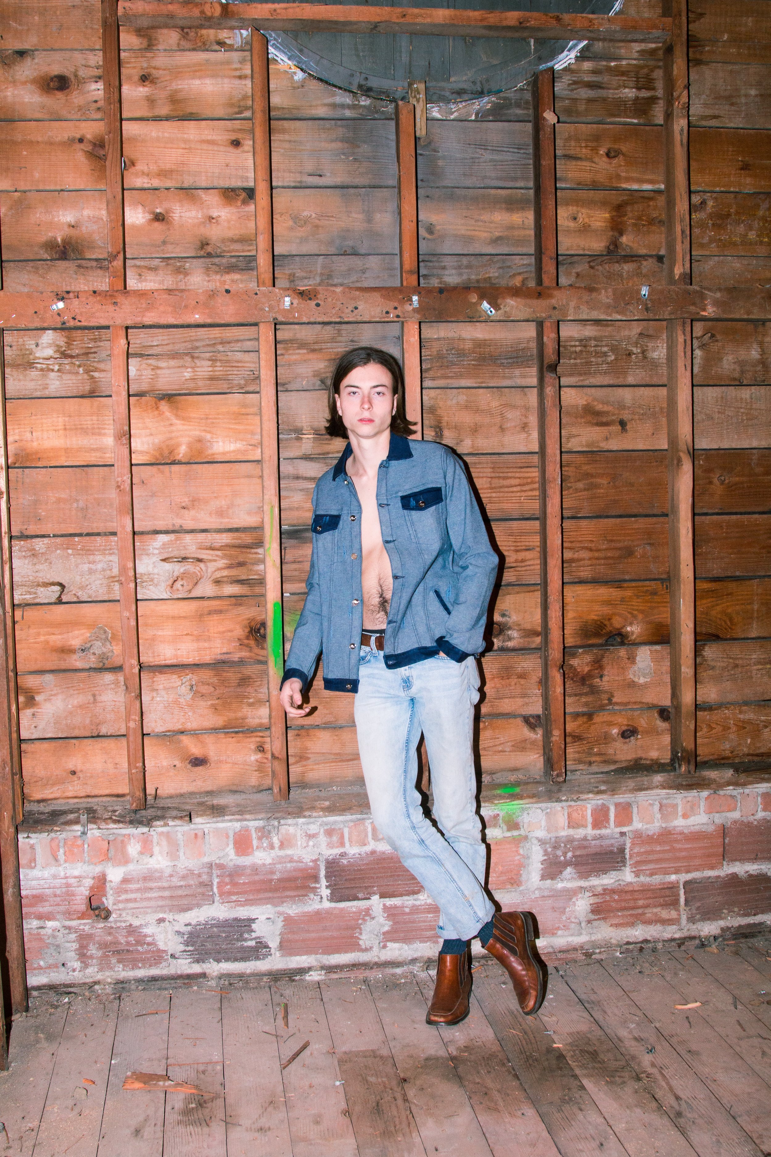  Model: Kaz Brackett, Clothing (jacket): DaVide 
