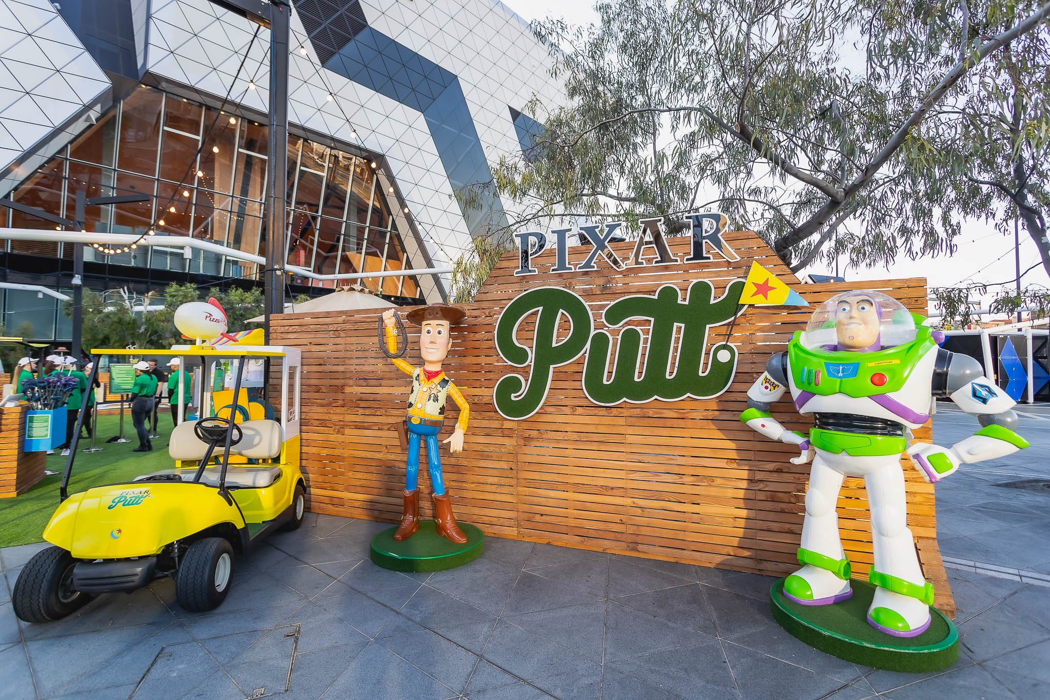 Ammon_Creative-Event_Photography-Pixar_Putt-Mini-Golf-RAC_Arena-Perth-Image_02.jpg