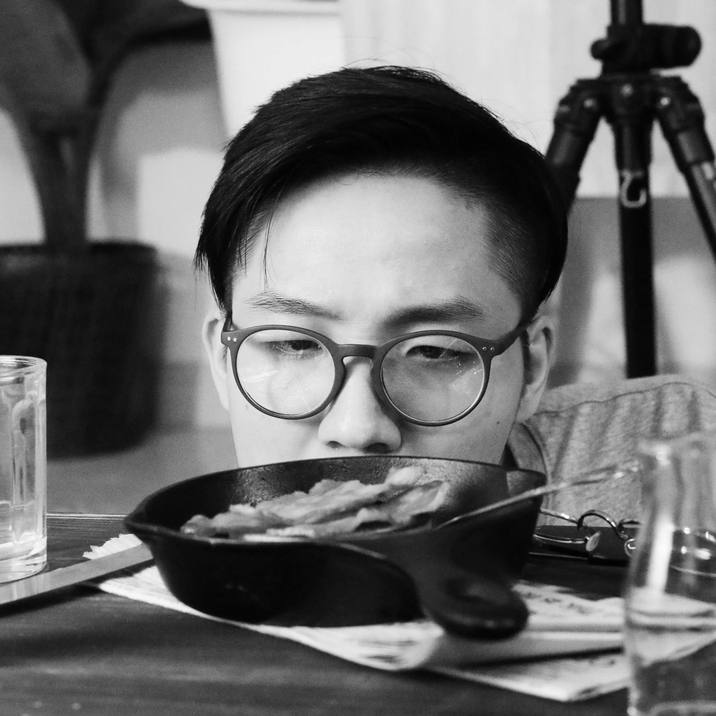 "Bacon ơi! Em đẹp ở đâu vậy?"