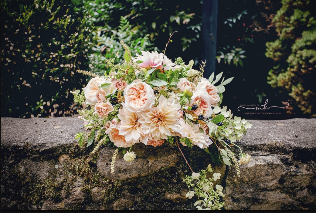 1 bridal bouquet.jpg