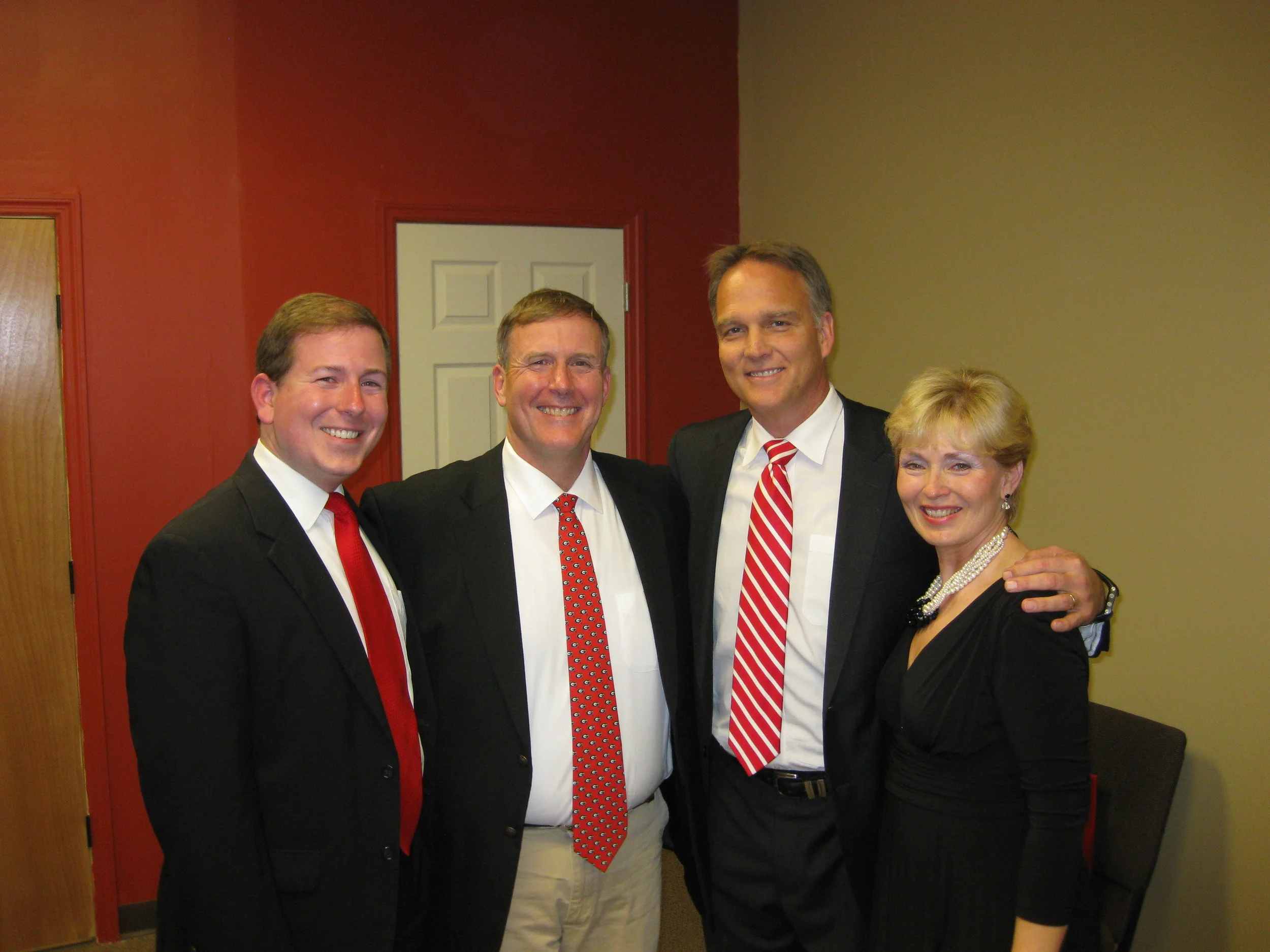 Fundraising Dinner 006.jpg