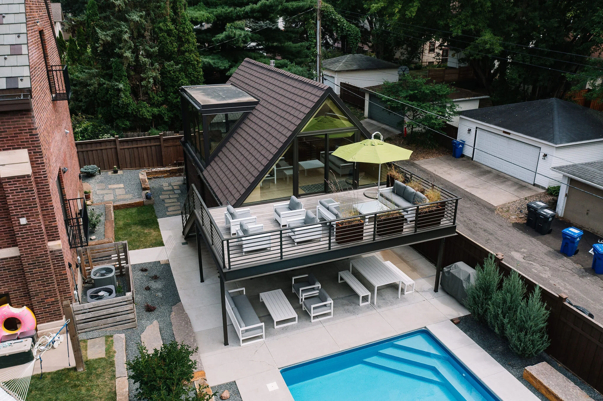 Kelly.Poolhouse-4.jpg